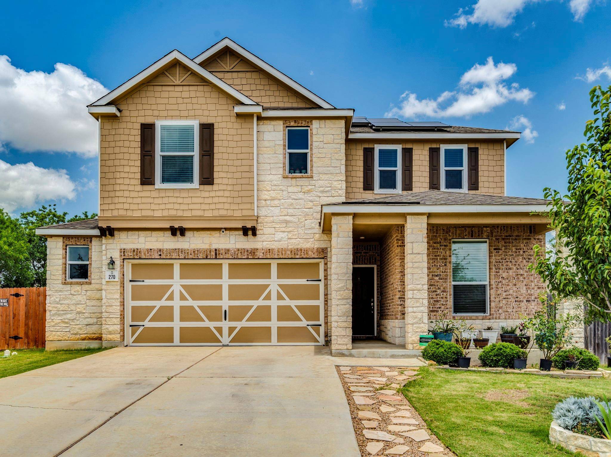 Kyle, TX 78640,270 Fuchsia ST