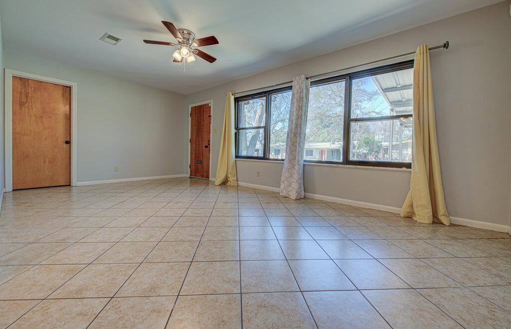 Austin, TX 78757,7803 Lazy LN