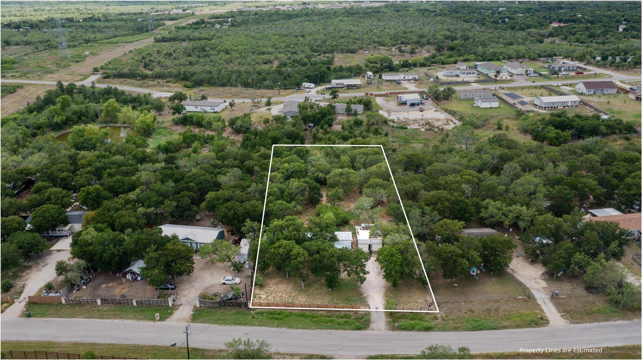 Dale, TX 78616,222 Legend Oaks DR