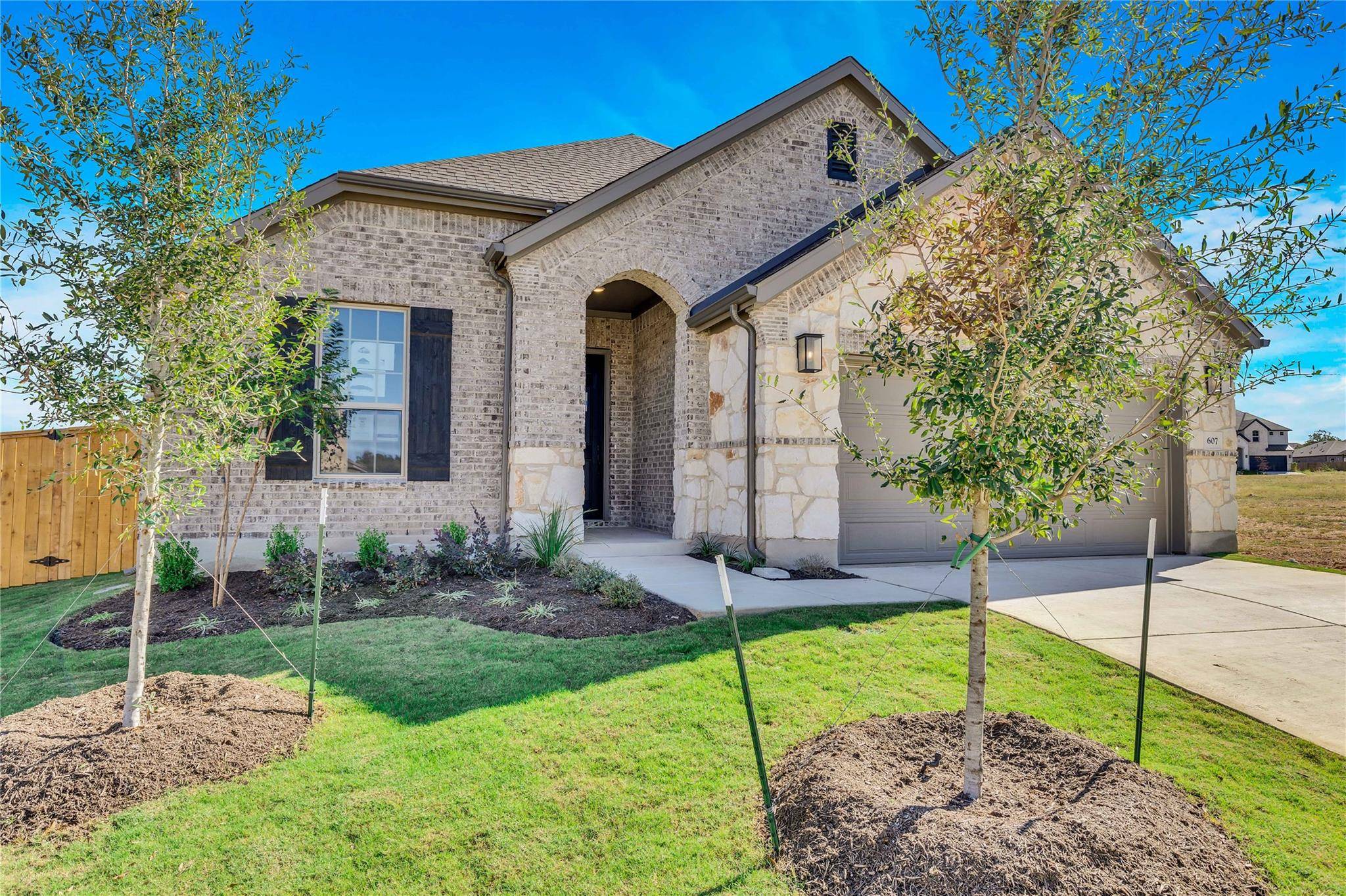 Georgetown, TX 78628,607 Breeze Hollow LN