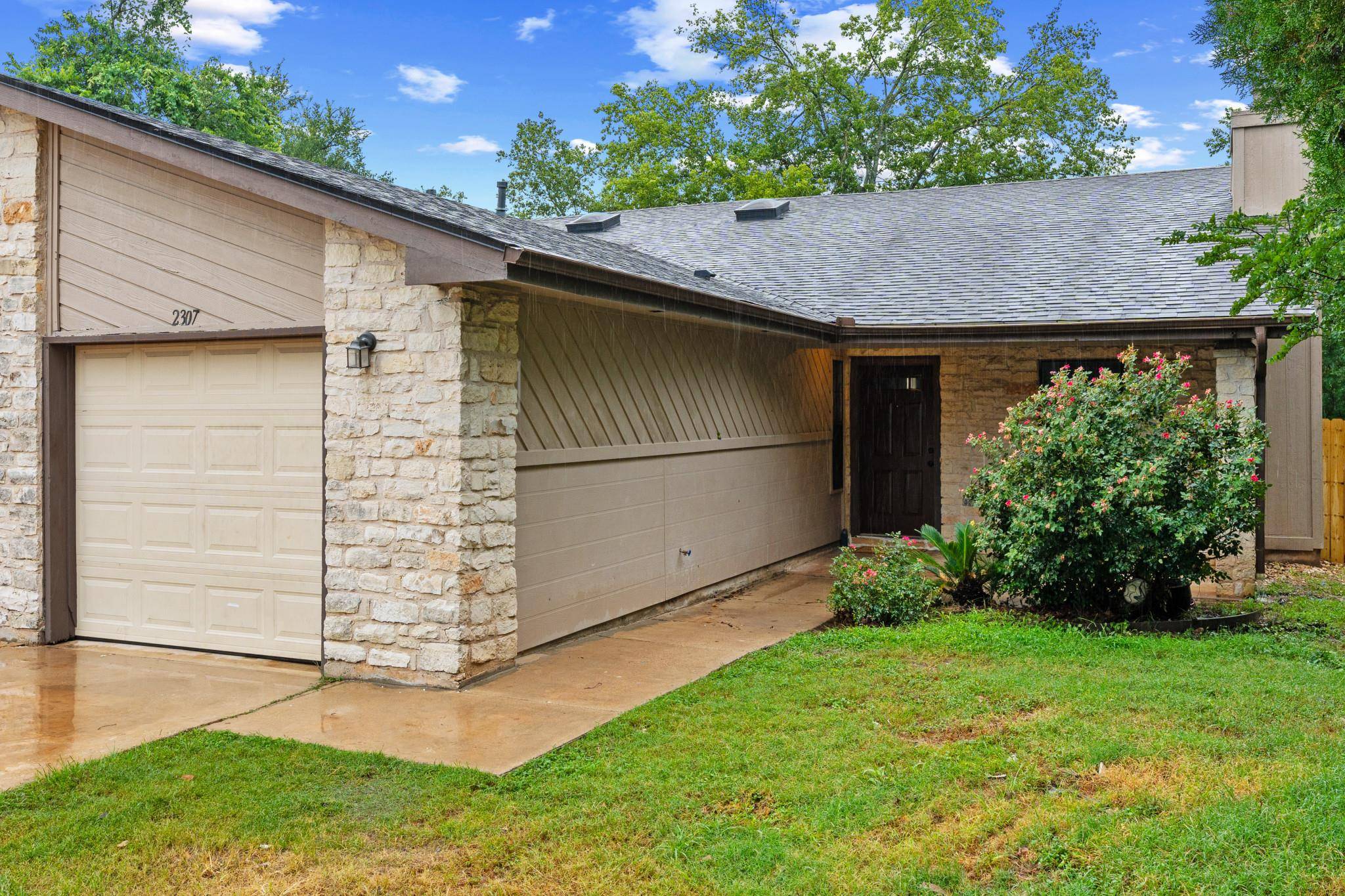 Round Rock, TX 78681,2305 Pena CV