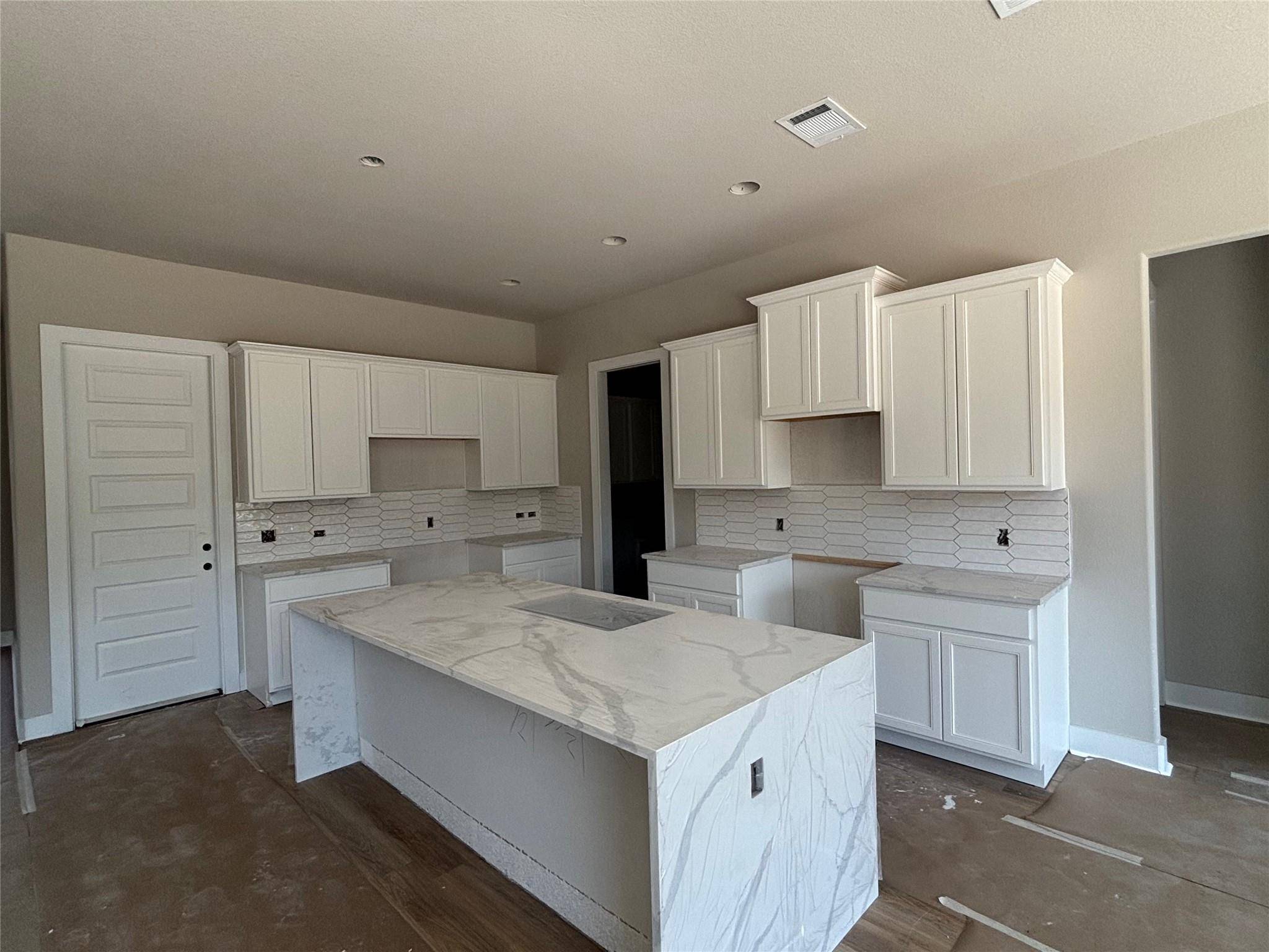 Lago Vista, TX 78645,21801 Surrey LN