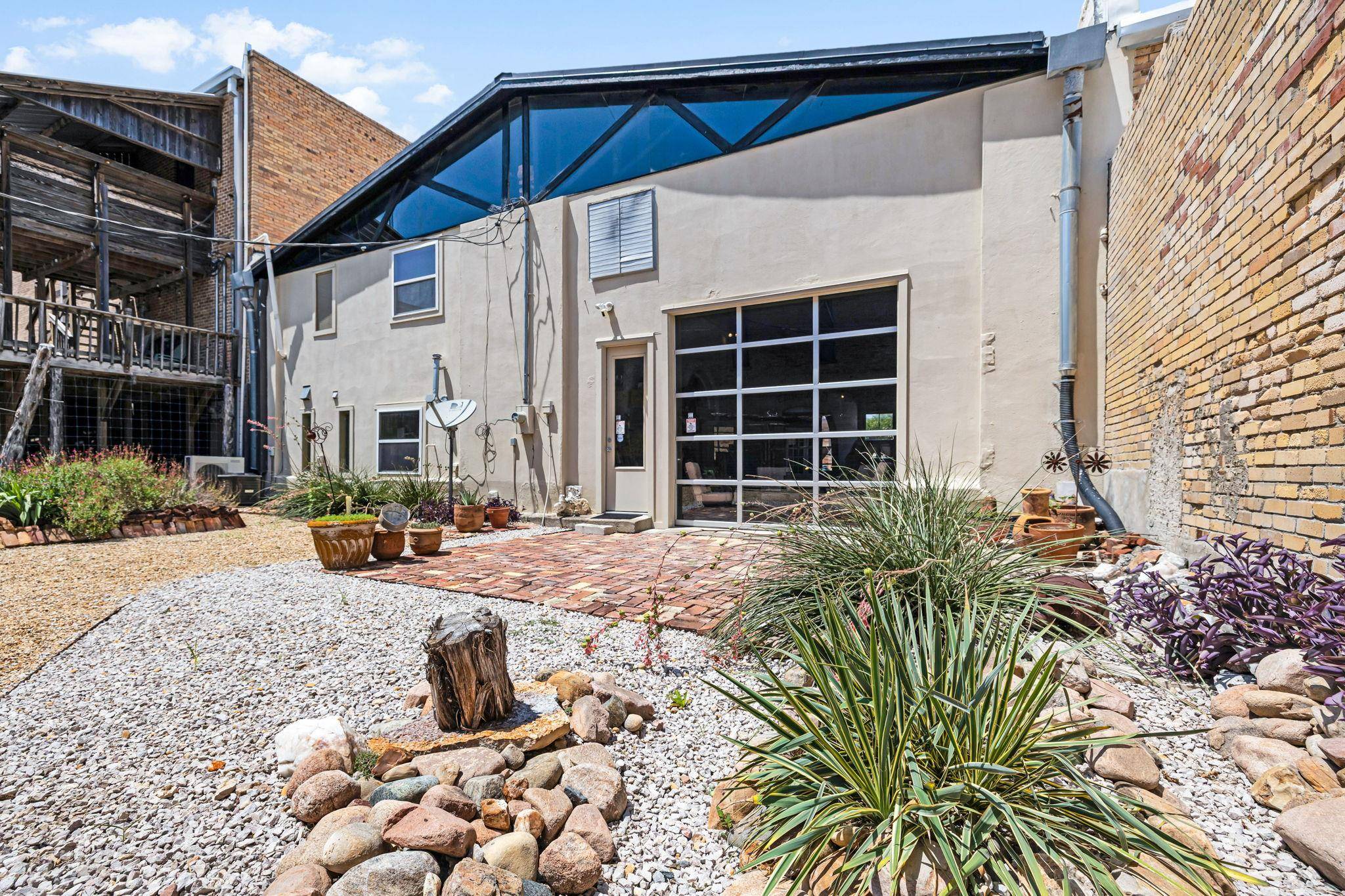 Bartlett, TX 76511,207 E Clark ST