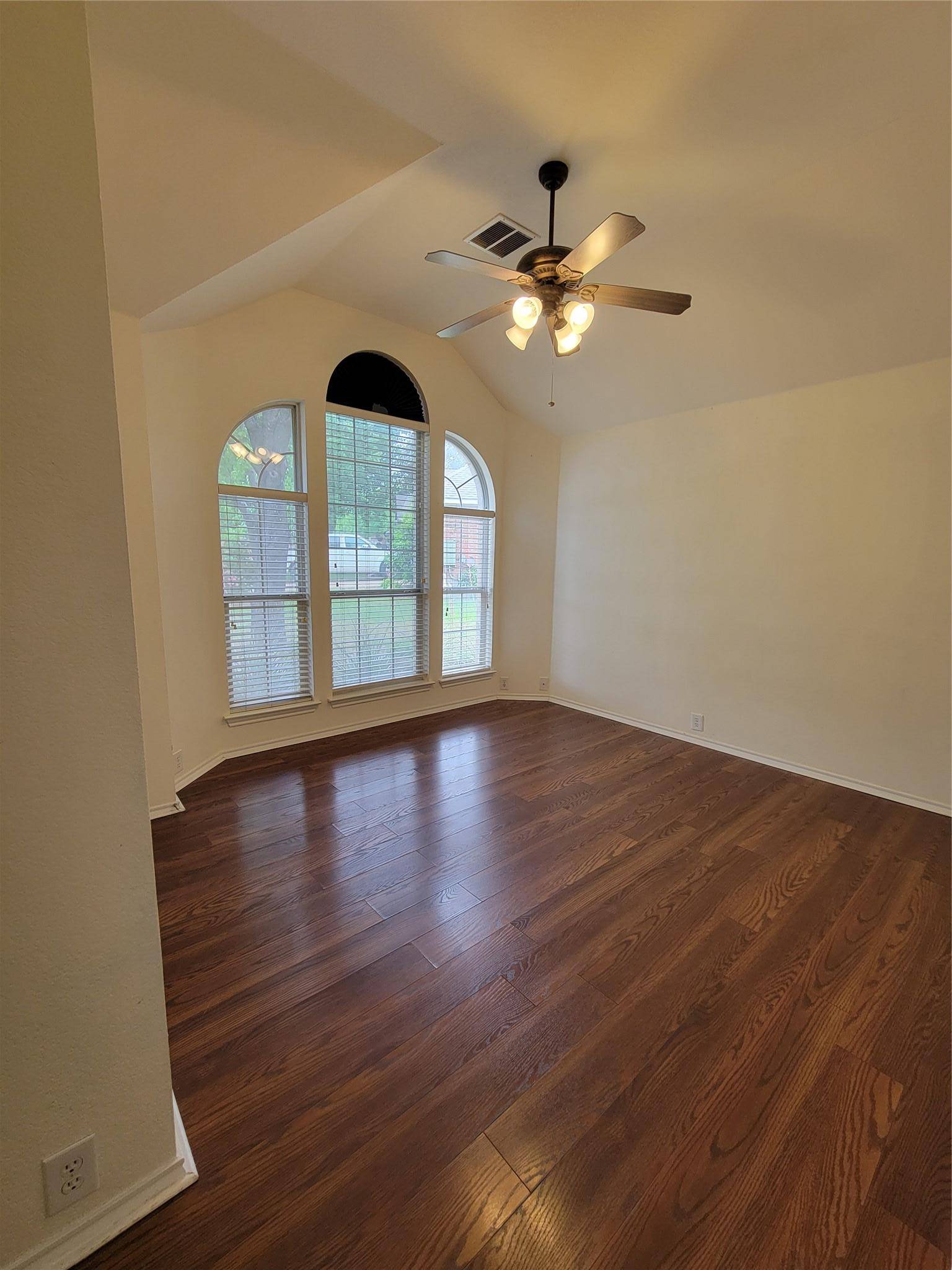 Austin, TX 78748,204 Jockey Bluff CV