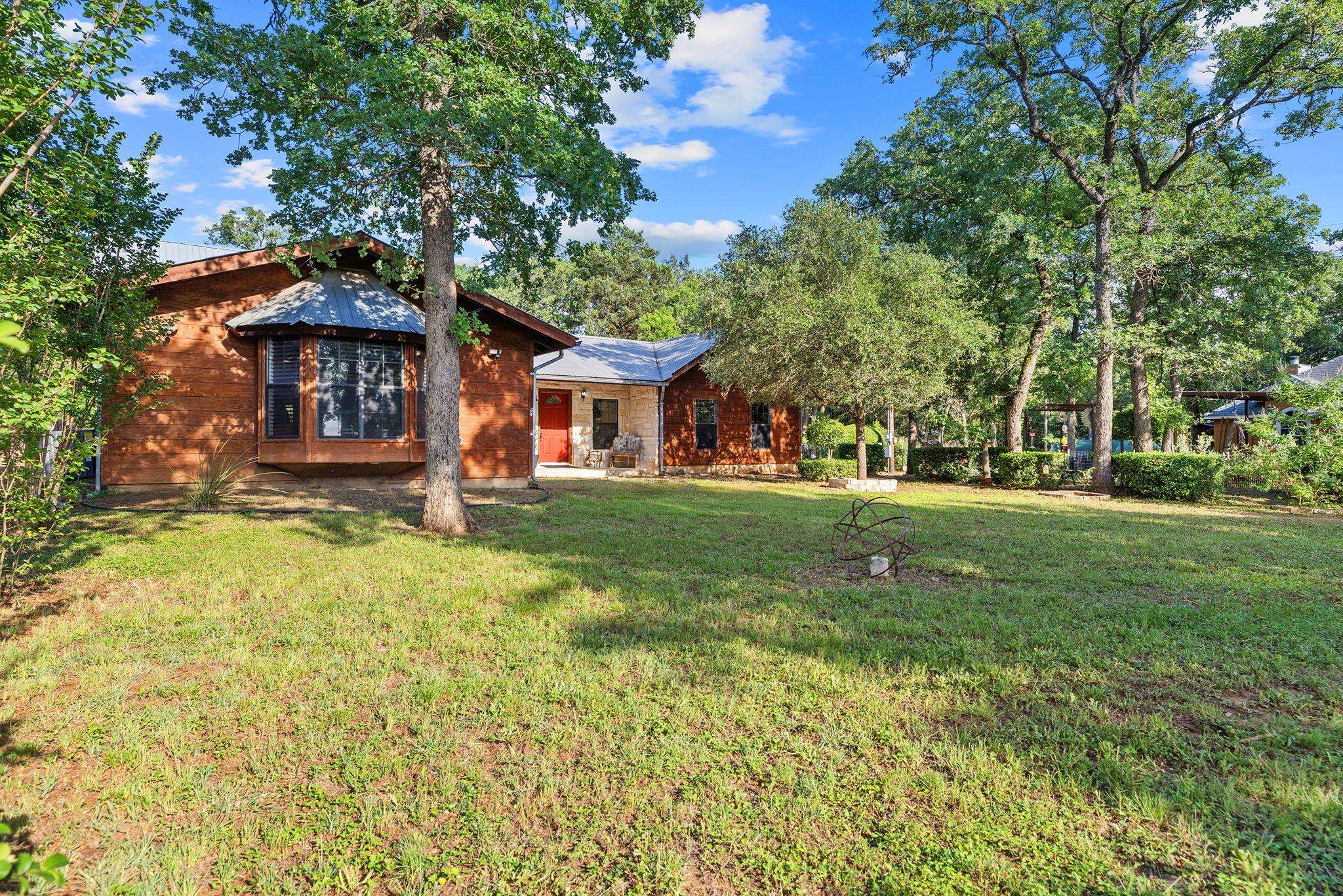 Bastrop, TX 78602,969 N State Highway 95