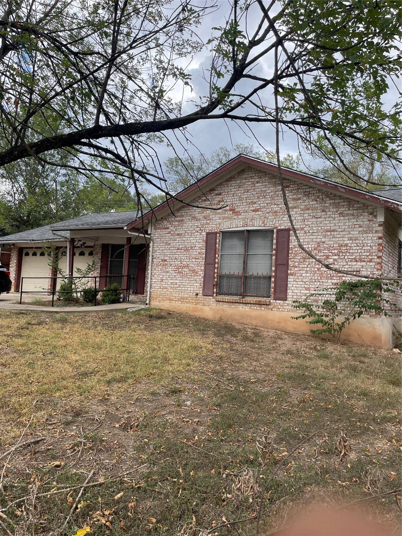 Austin, TX 78721,5106 Woodmoor DR