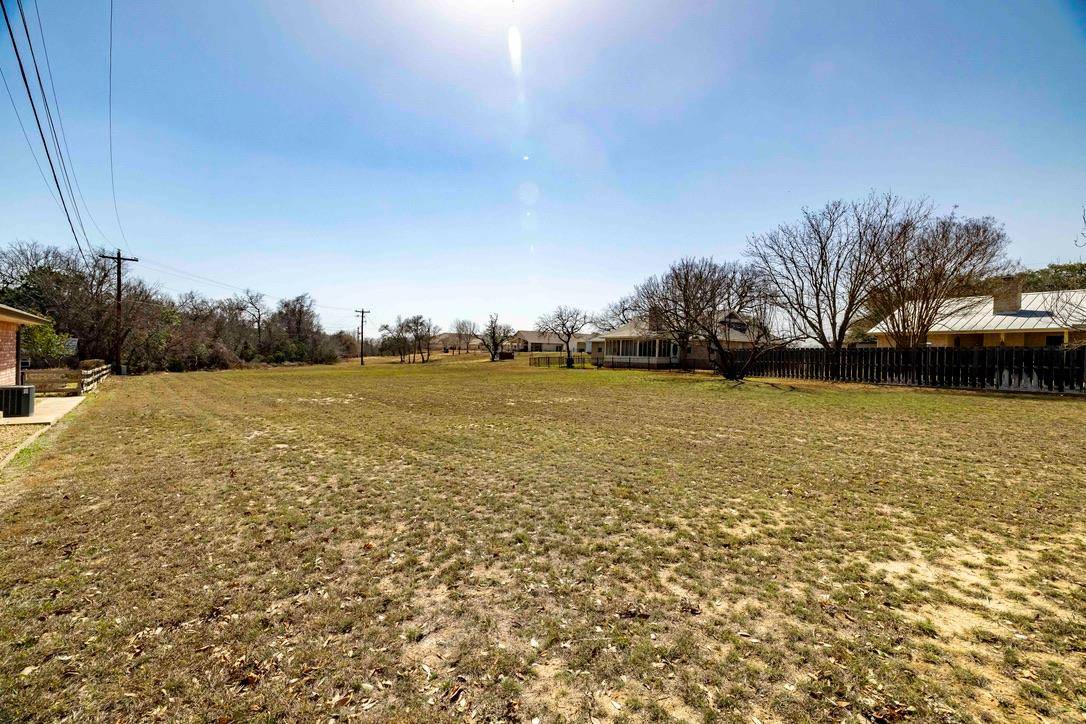 Fredericksburg, TX 78624,2009 Woodway CT