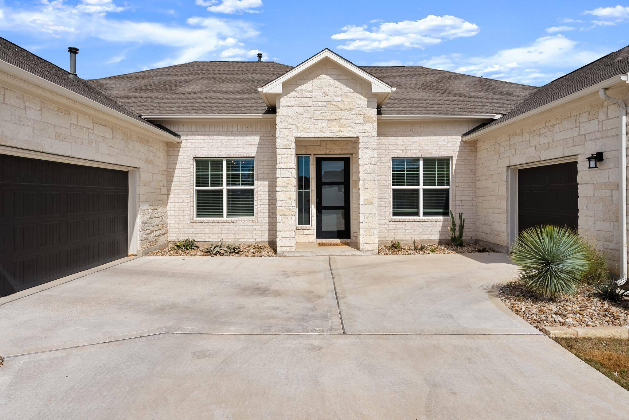 Liberty Hill, TX 78642,132 Pueblo Peak CV