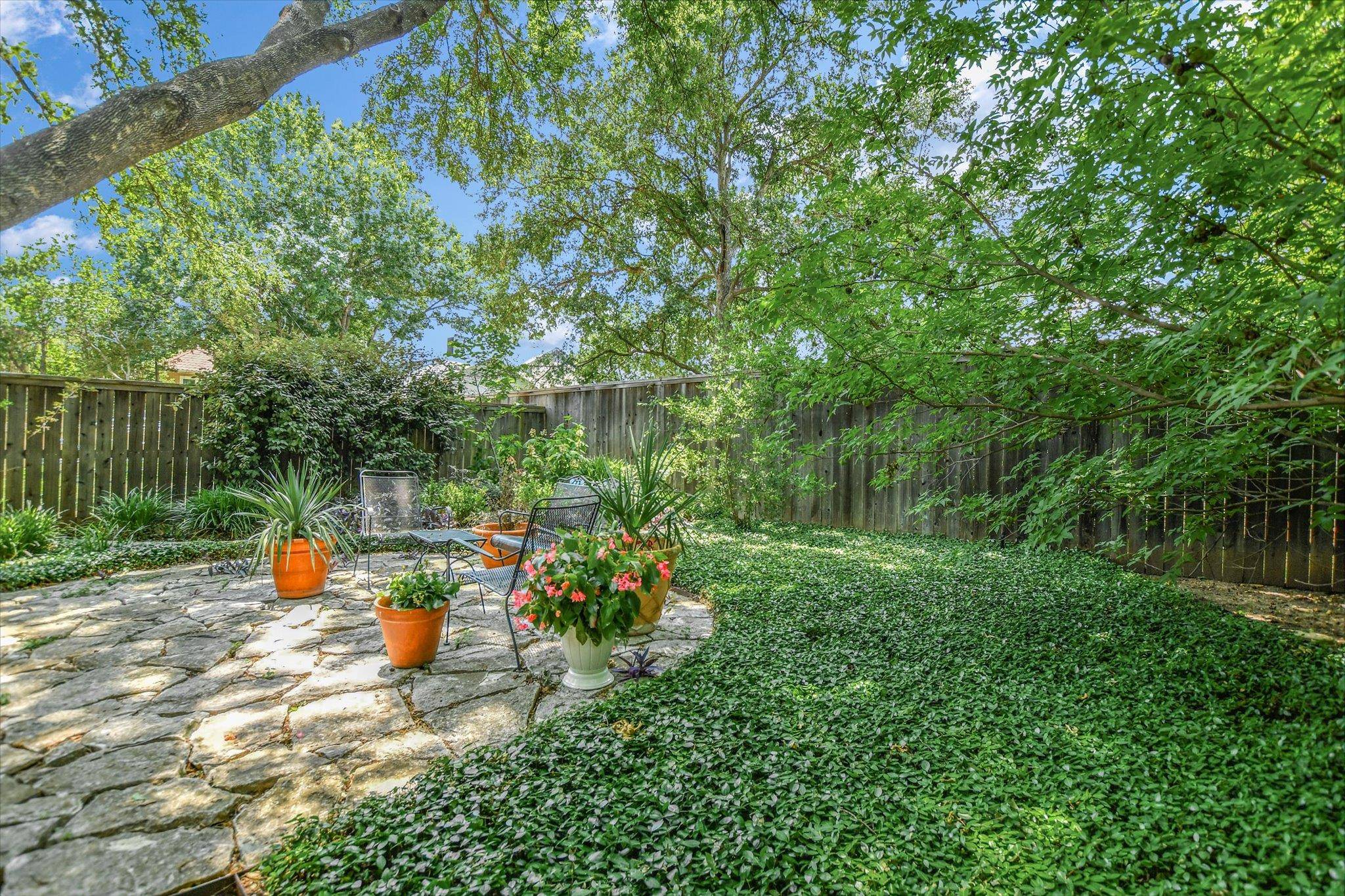 Austin, TX 78756,4010 Lewis LN