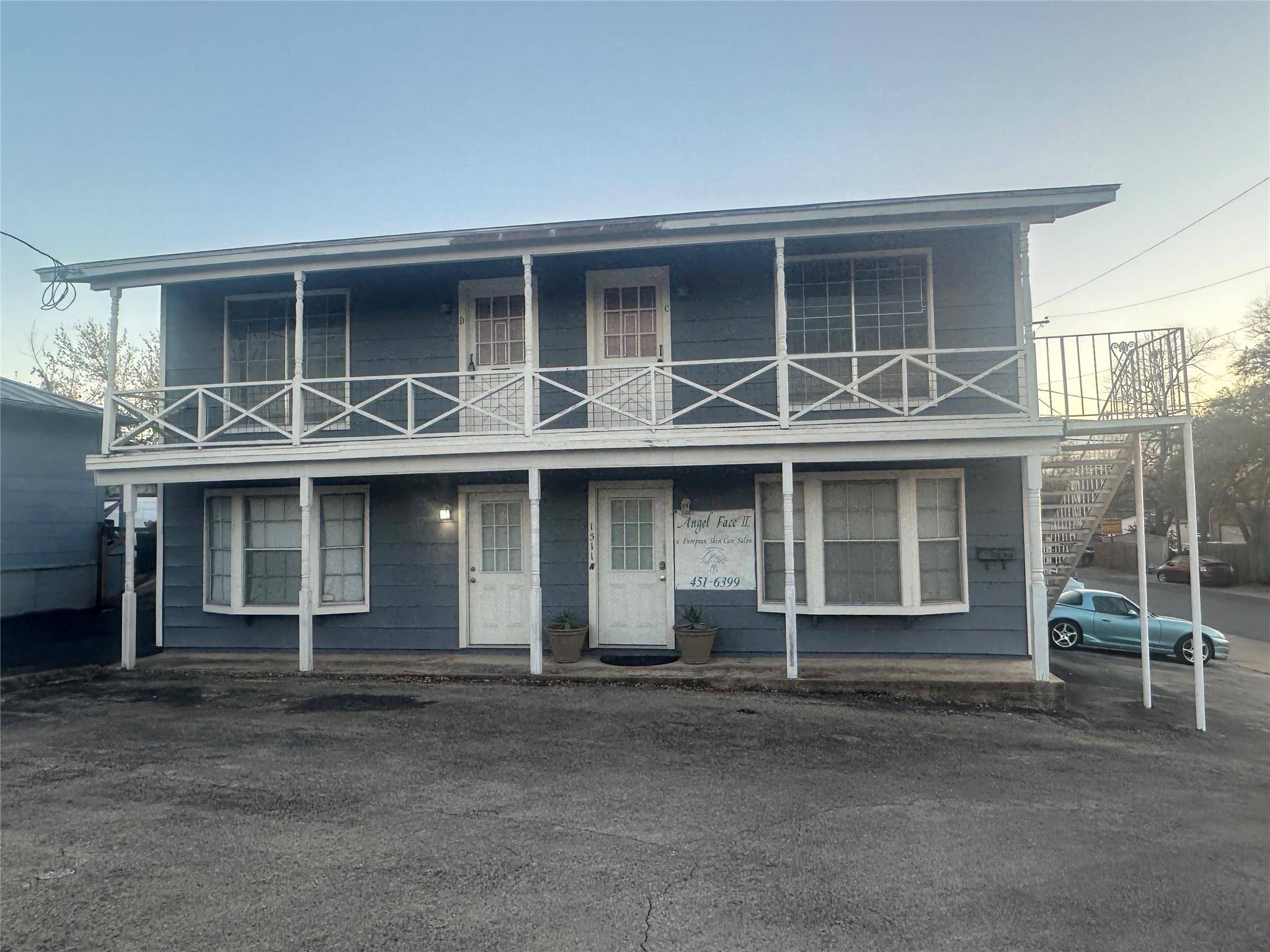 Austin, TX 78756,1511 W North Loop BLVD