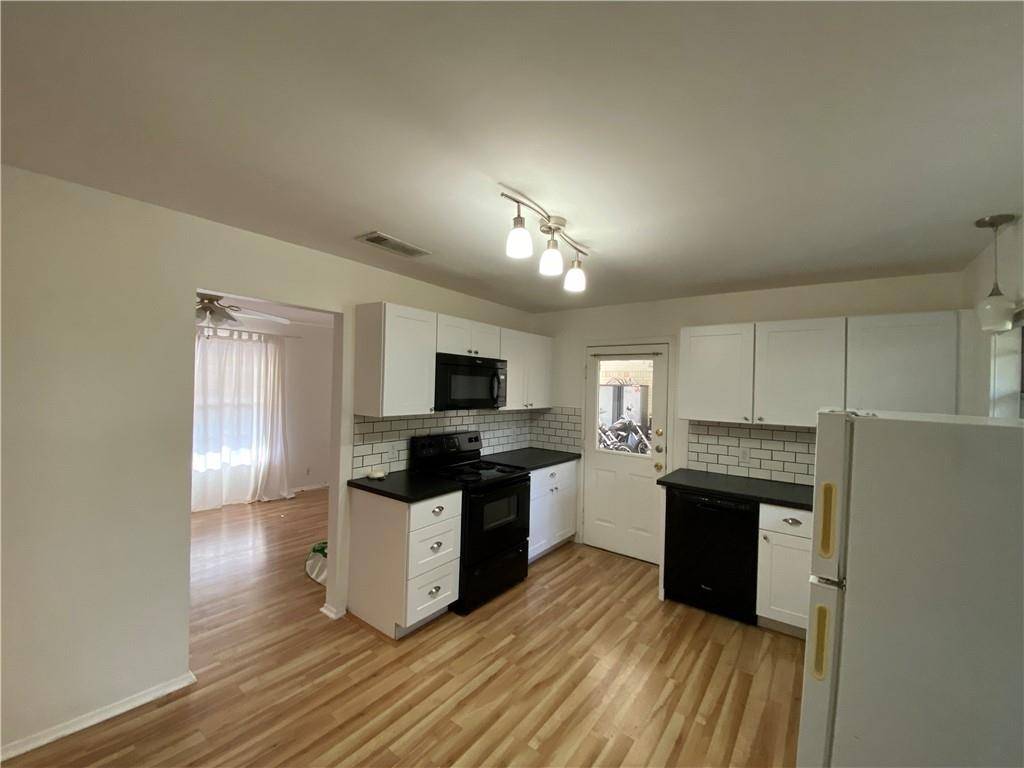 Austin, TX 78757,8311 Hathaway DR #B