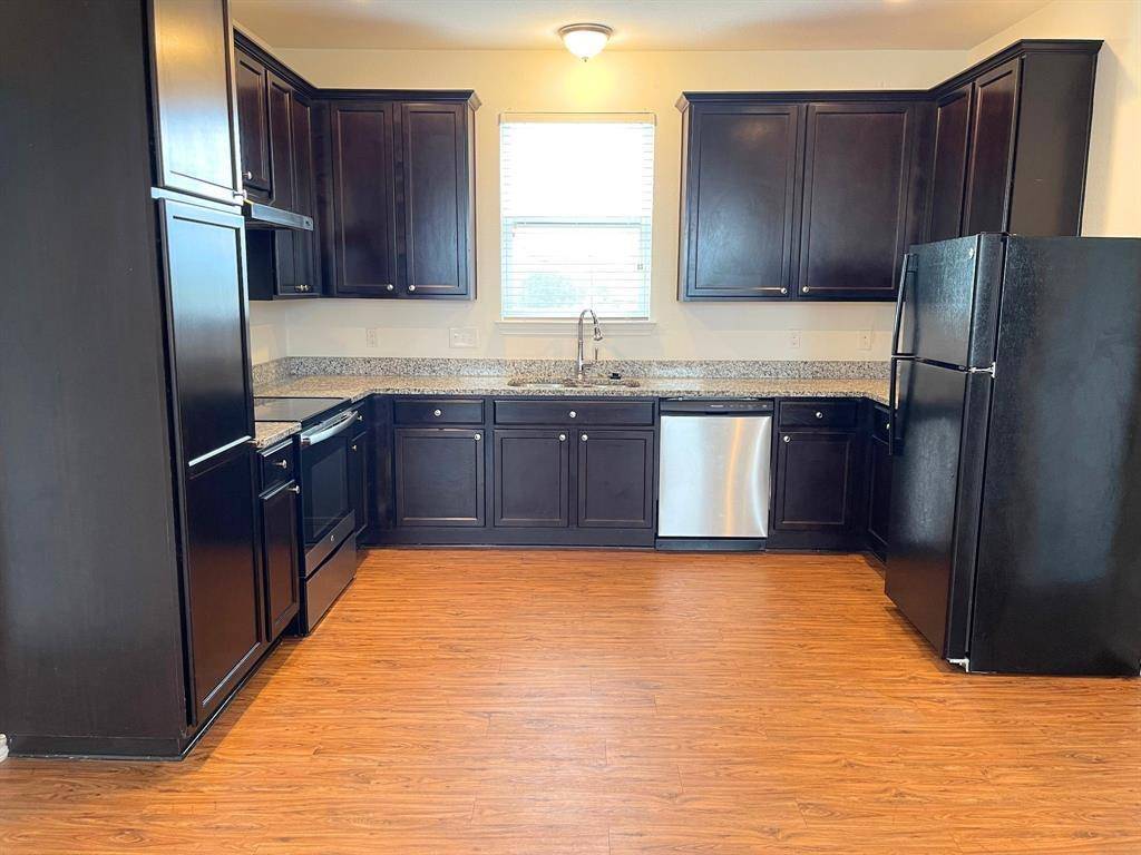 Lockhart, TX 78644,805 Hallie CV #B