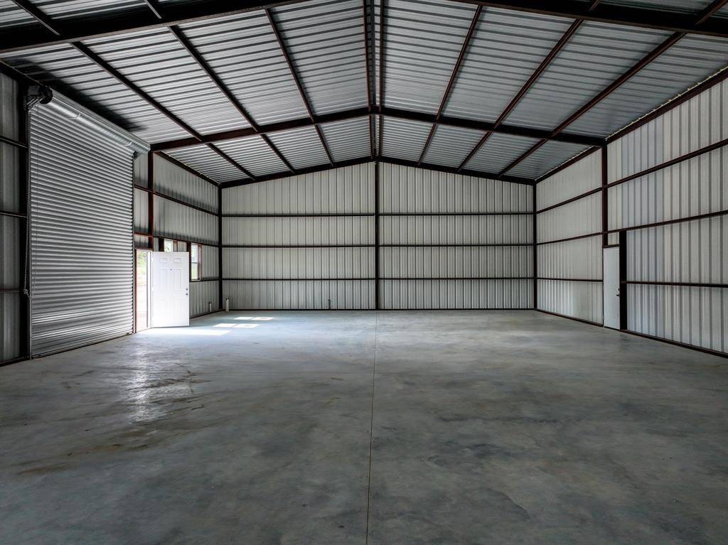 Luling, TX 78648,12500 S US Hwy 183 #A1