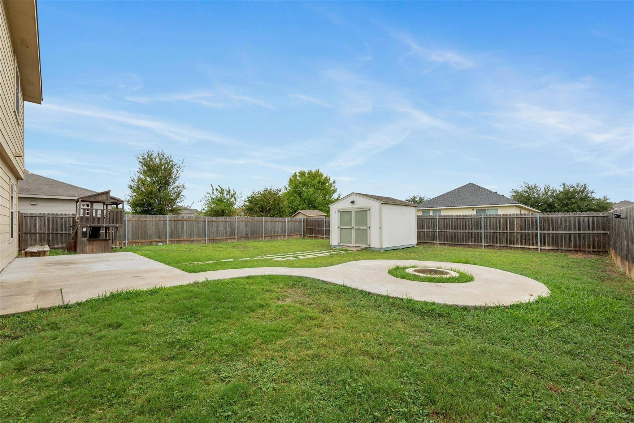 Hutto, TX 78634,129 Camellia DR