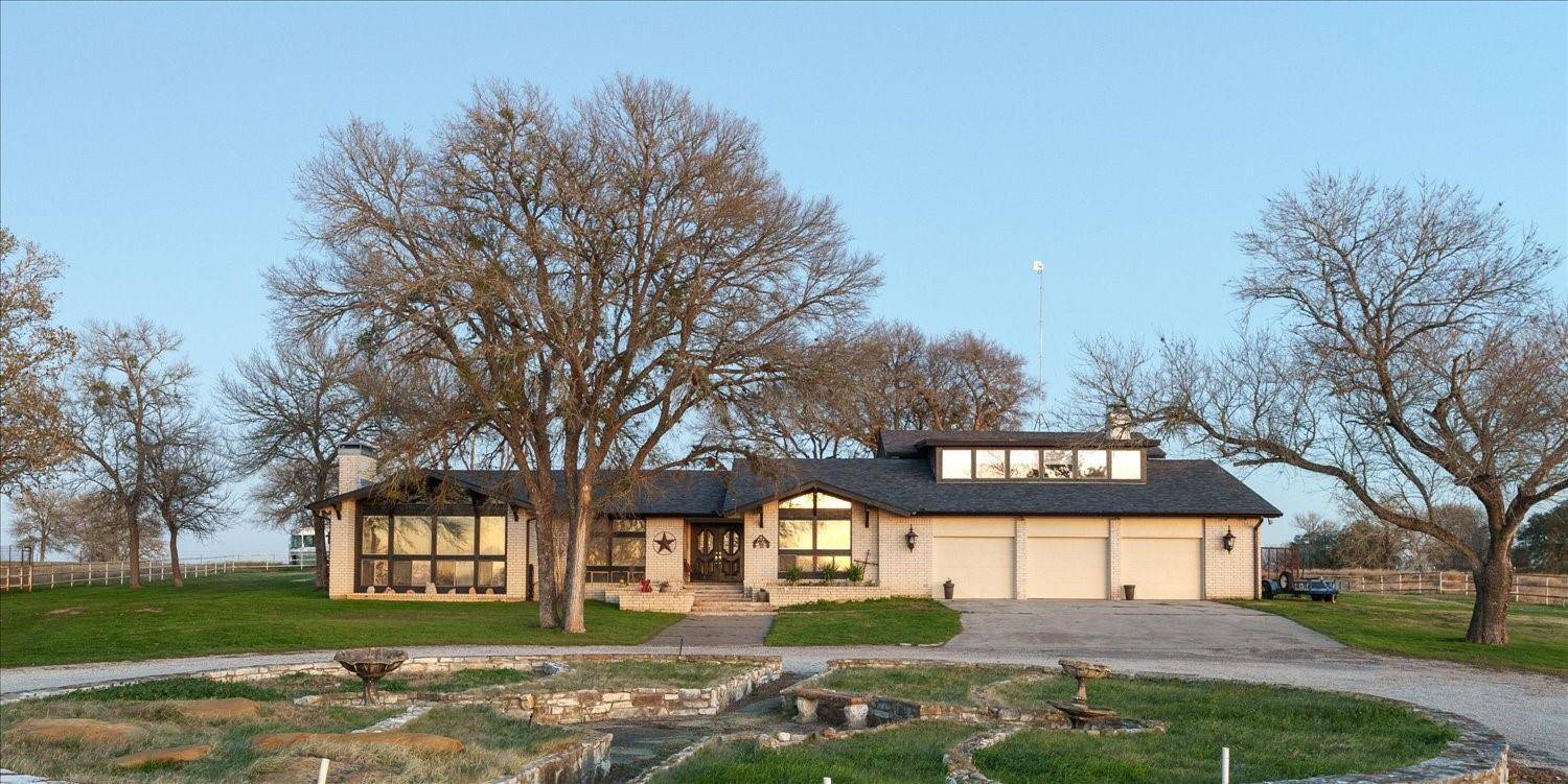 Lockhart, TX 78644,3383 E FM 20