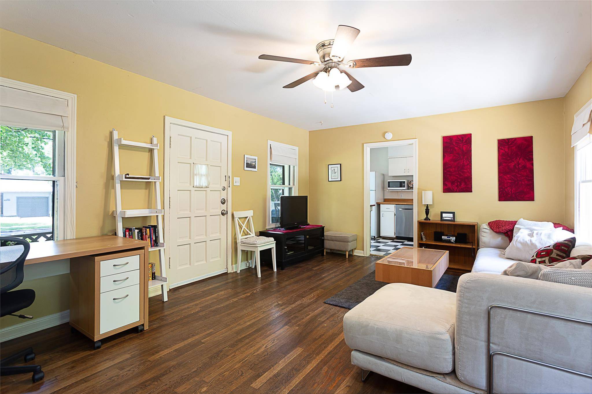 Austin, TX 78757,906 Ruth Ave