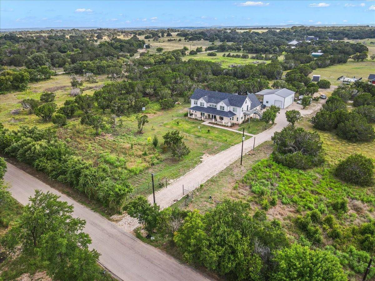 Florence, TX 76527,1911 CR 226