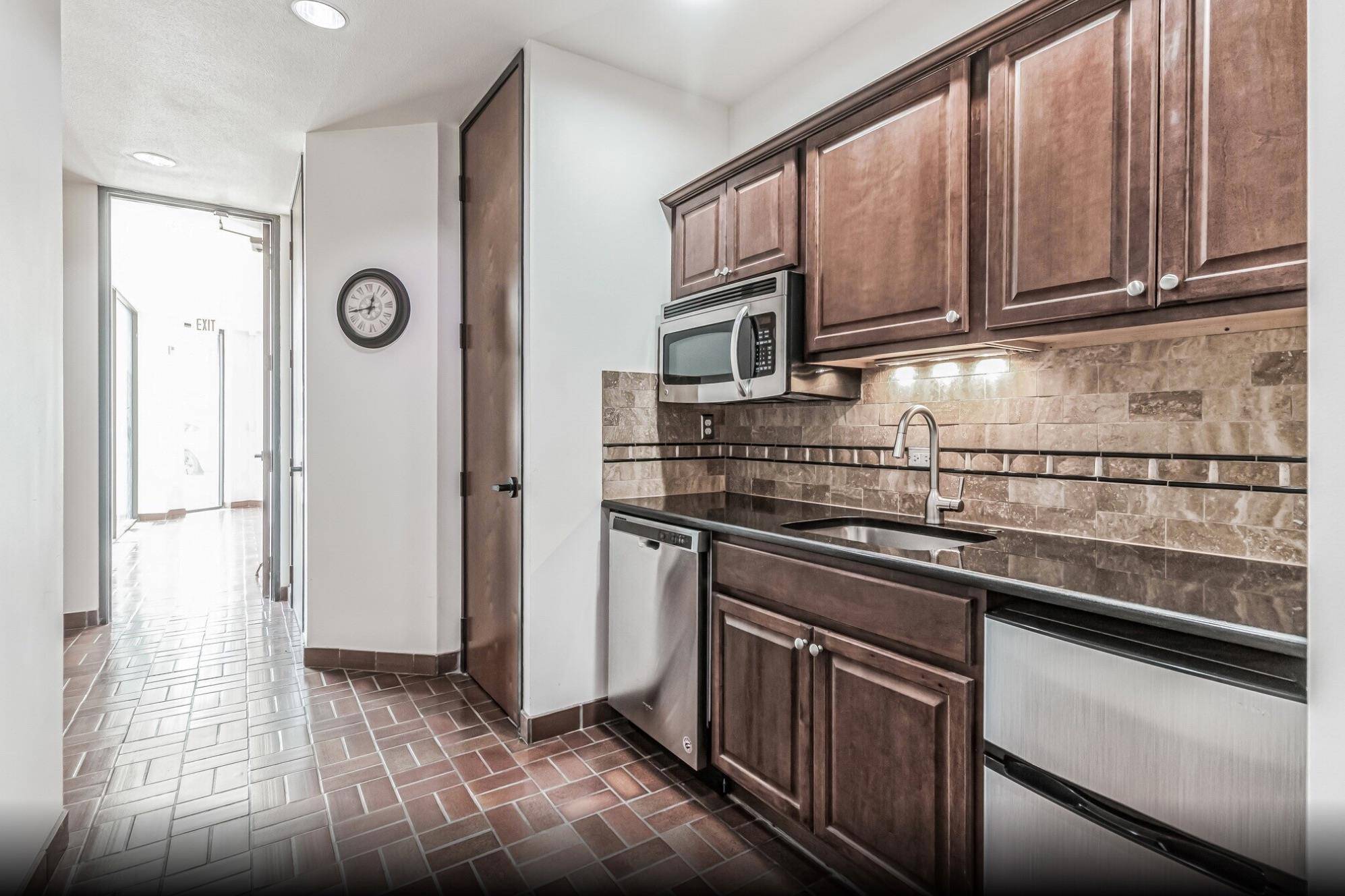 Round Rock, TX 78681,16333 S Great Oaks DR #100