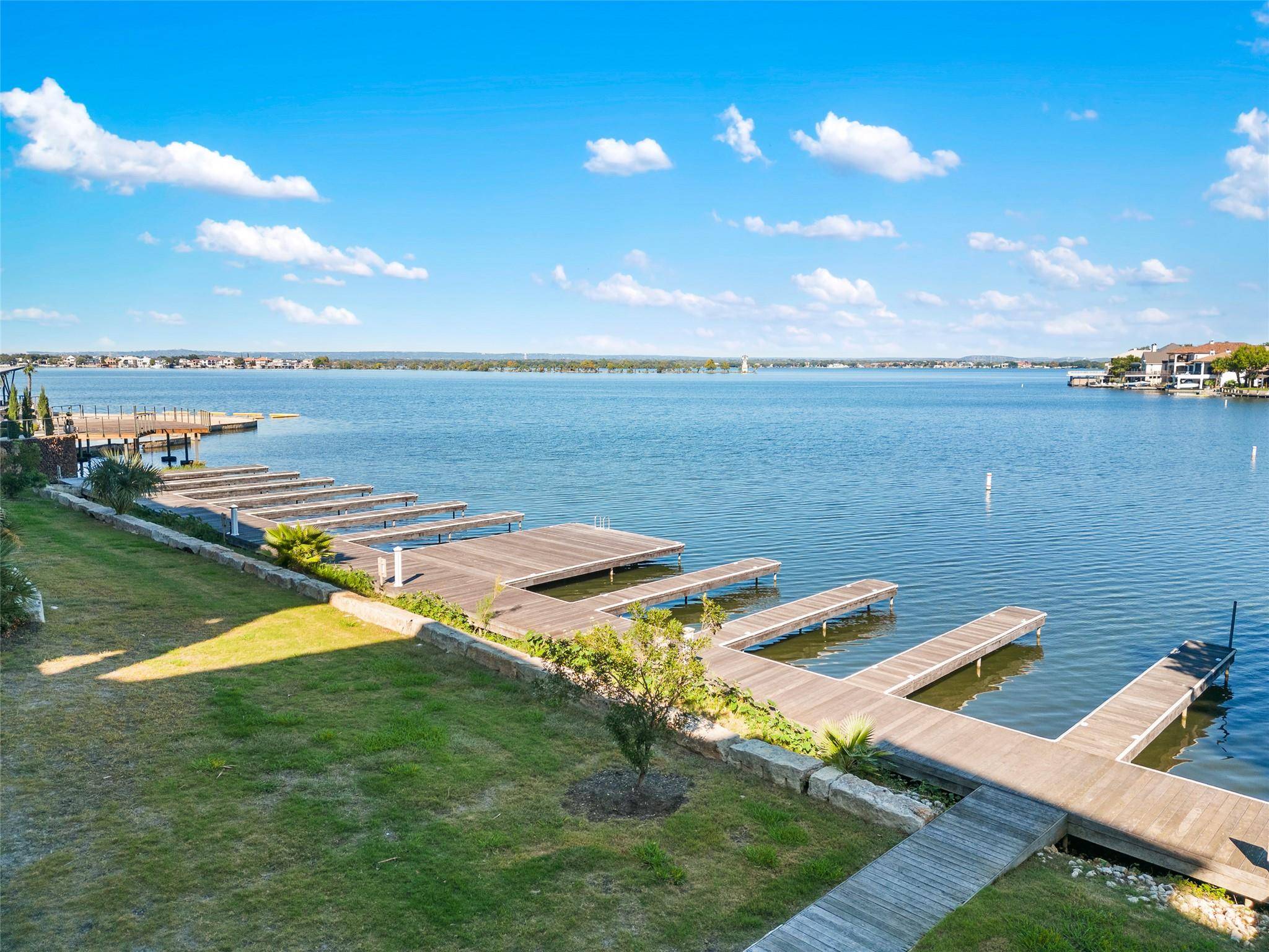 Horseshoe Bay, TX 78657,96 Island DR #12