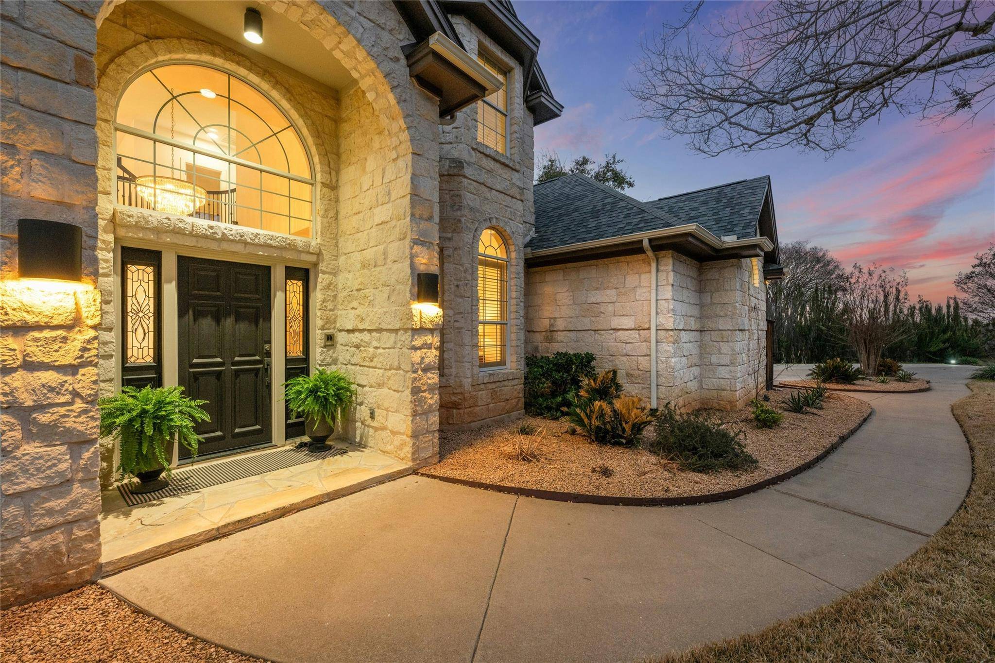 Austin, TX 78733,7905 Brightman LN