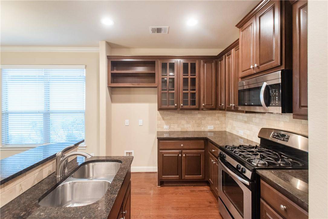 Austin, TX 78745,6009 Wilcott CT #A3