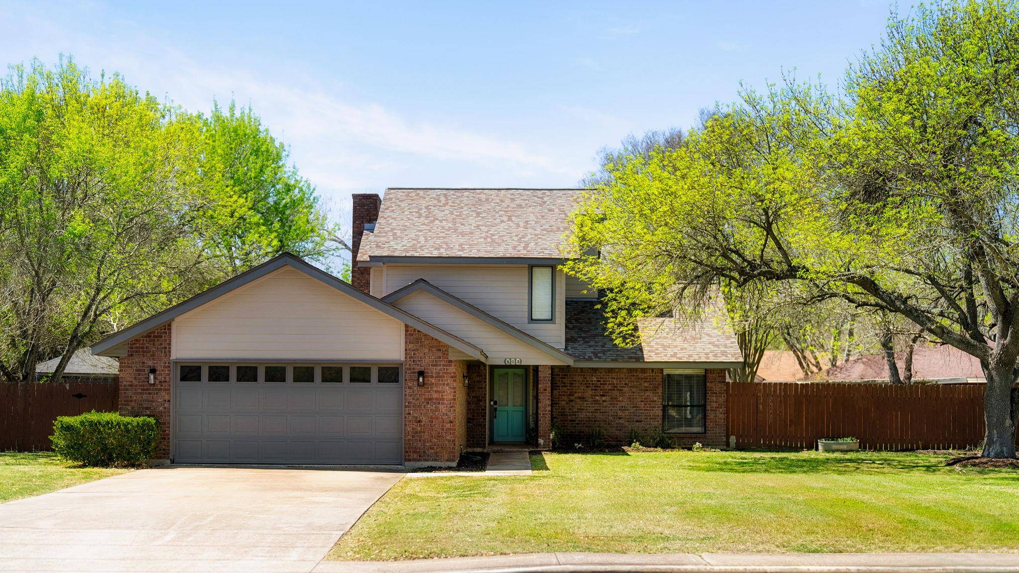 Lockhart, TX 78644,503 San Jacinto ST