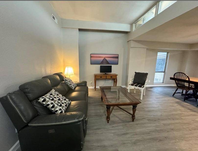Leander, TX 78645,5918 Lago Vista WAY #D32