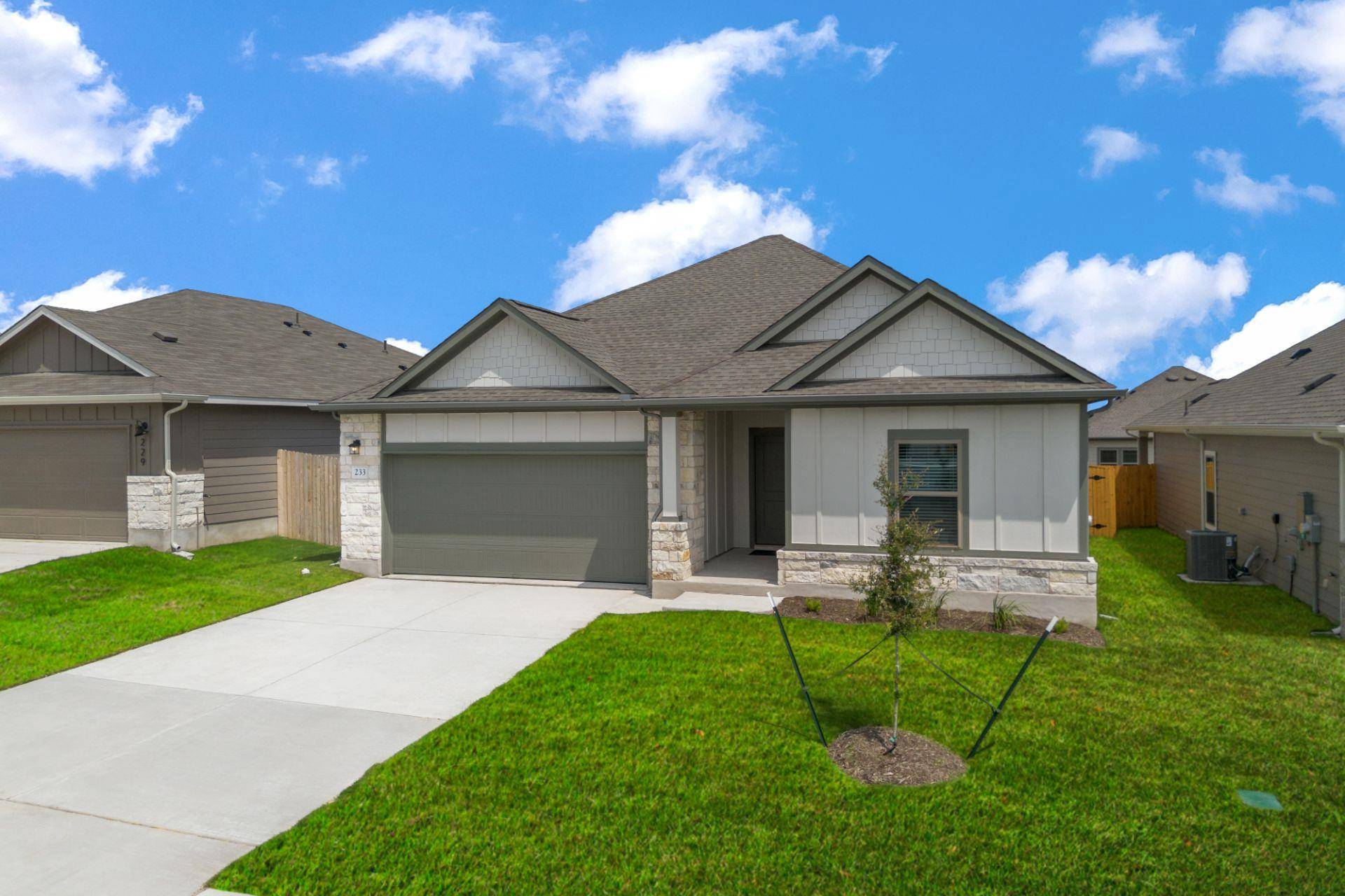 Jarrell, TX 76537,233 Little Green TRL