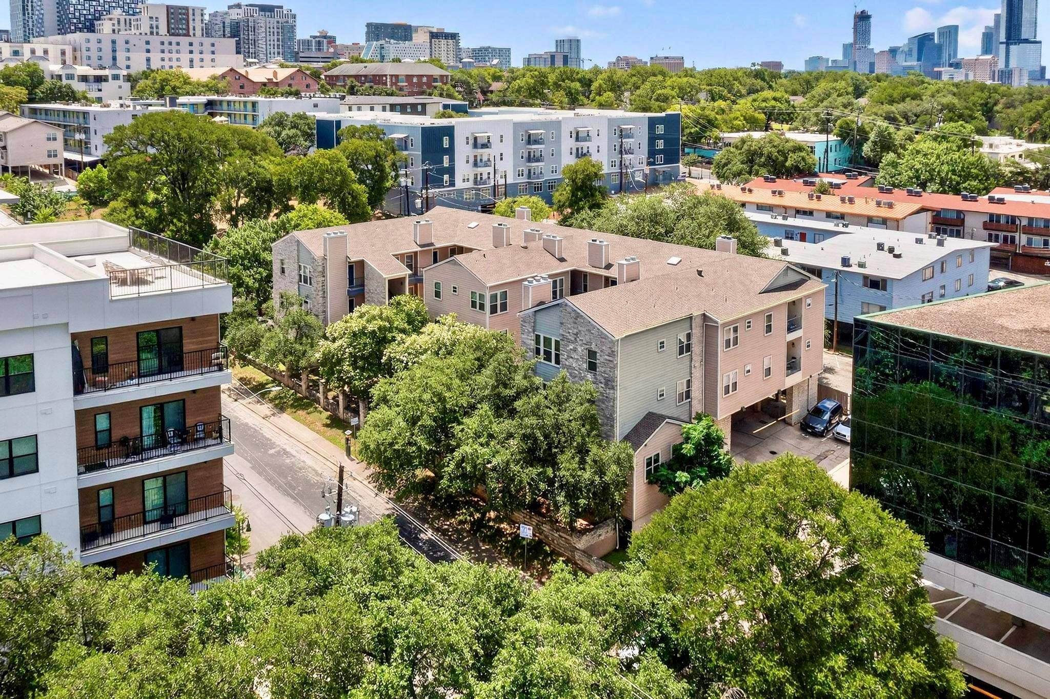 Austin, TX 78705,2414 Longview ST #102