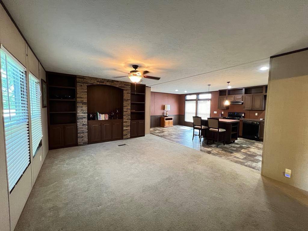 Bastrop, TX 78602,112 S Fitzwilliams LN