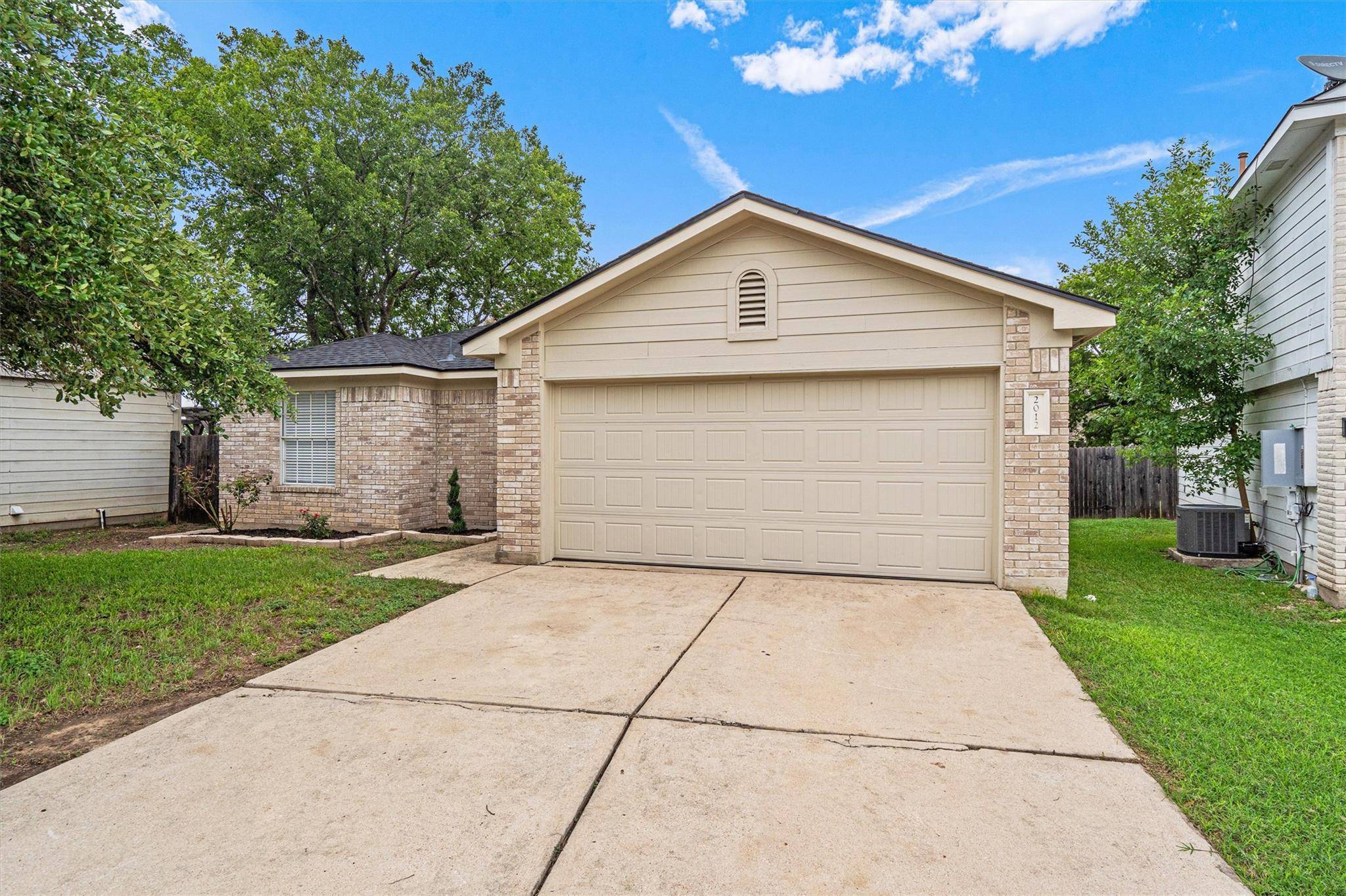 Round Rock, TX 78664,2012 Charlotte WAY