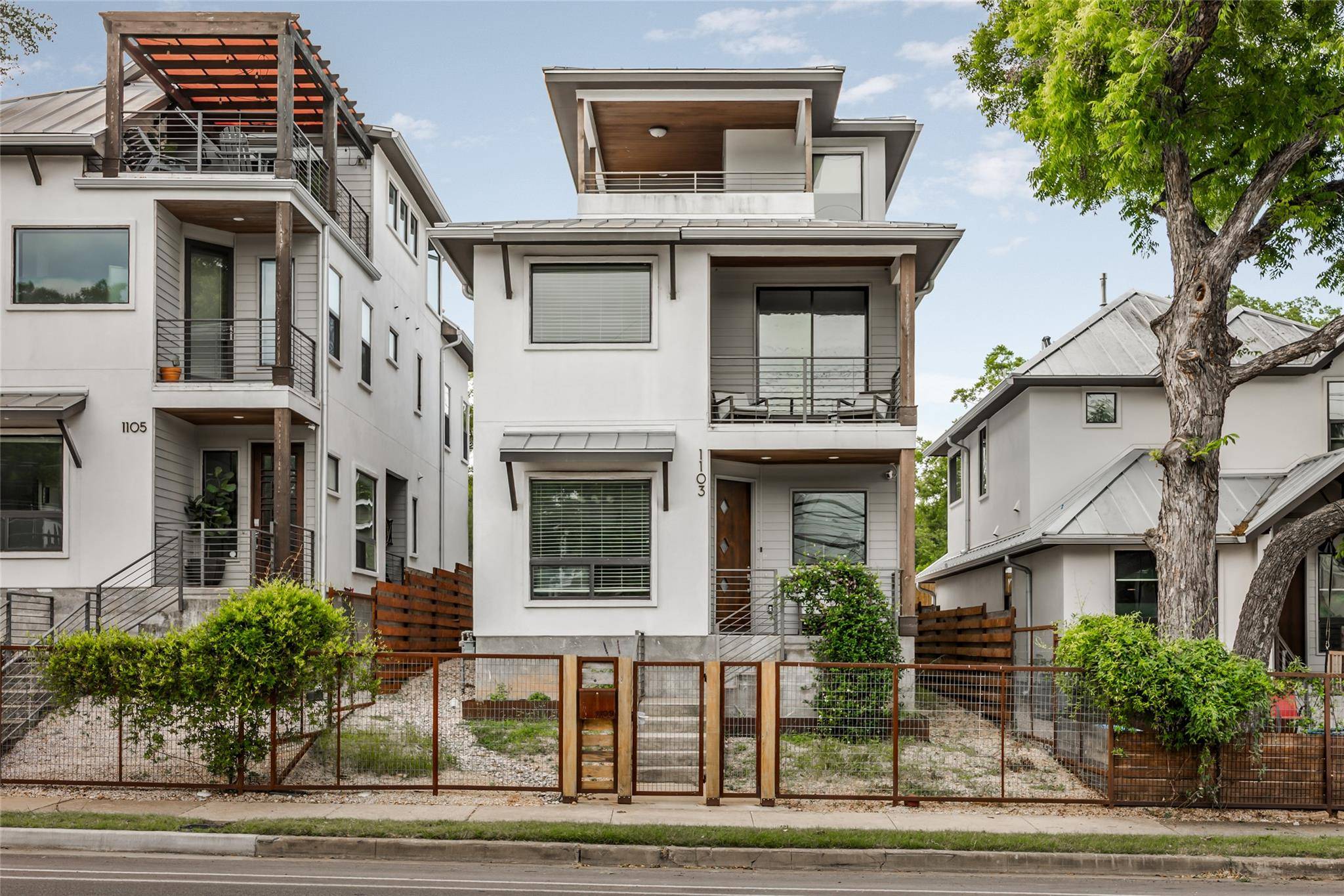 Austin, TX 78702,1103 12th ST E