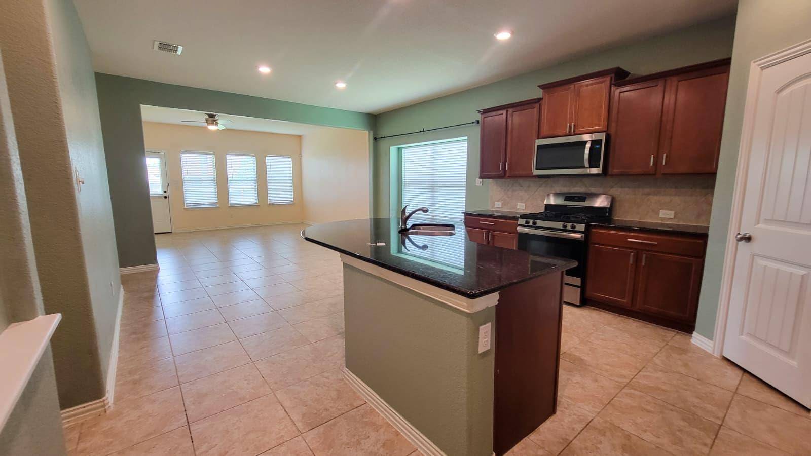 Buda, TX 78610,386 Shale CIR