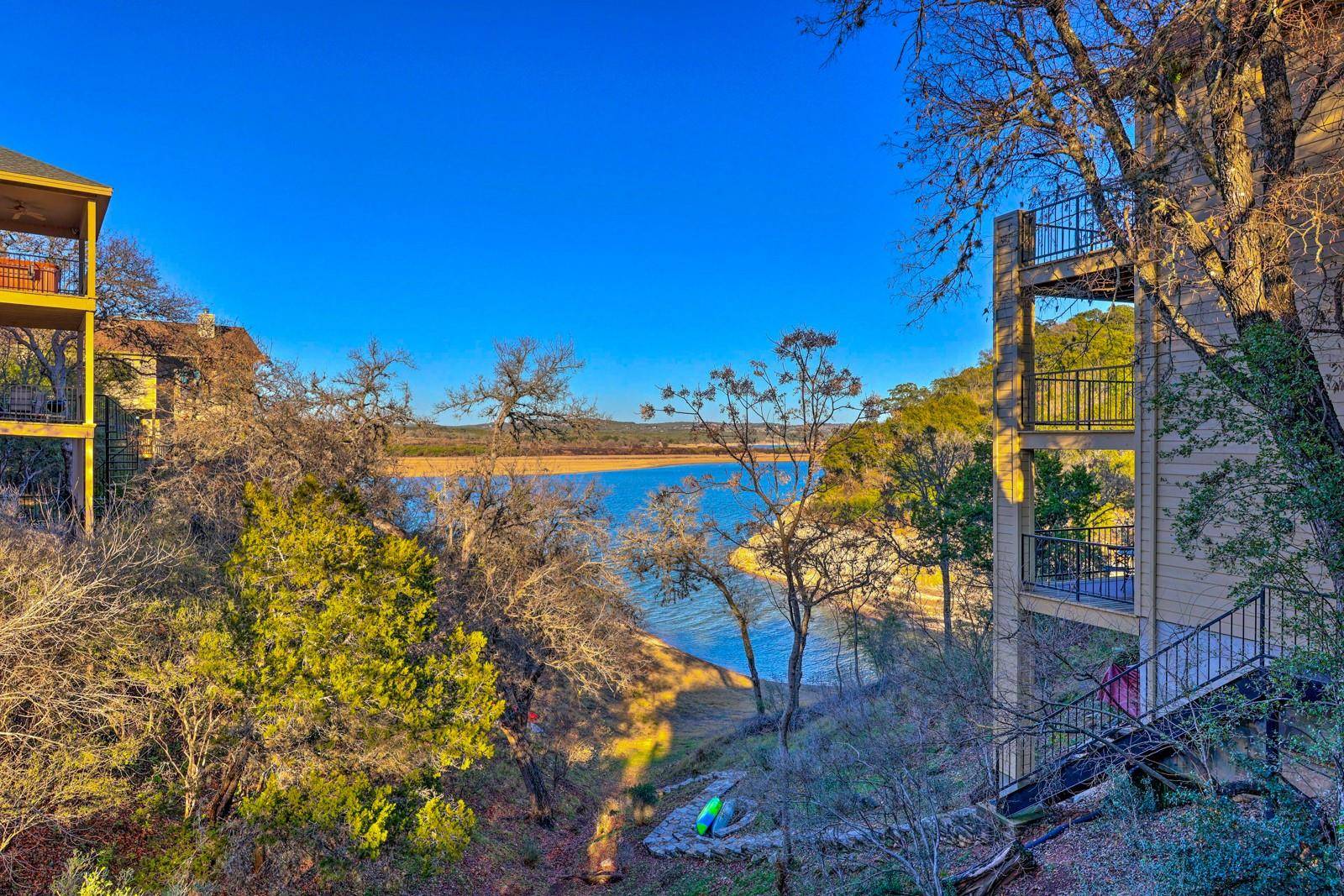 Spicewood, TX 78669,106 Center Cove Ii LOOP