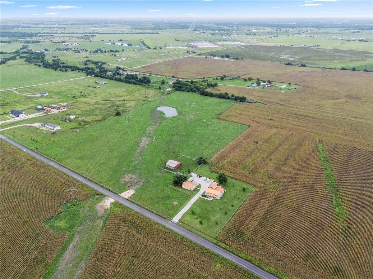 Elgin, TX 78621,17205 County Line RD