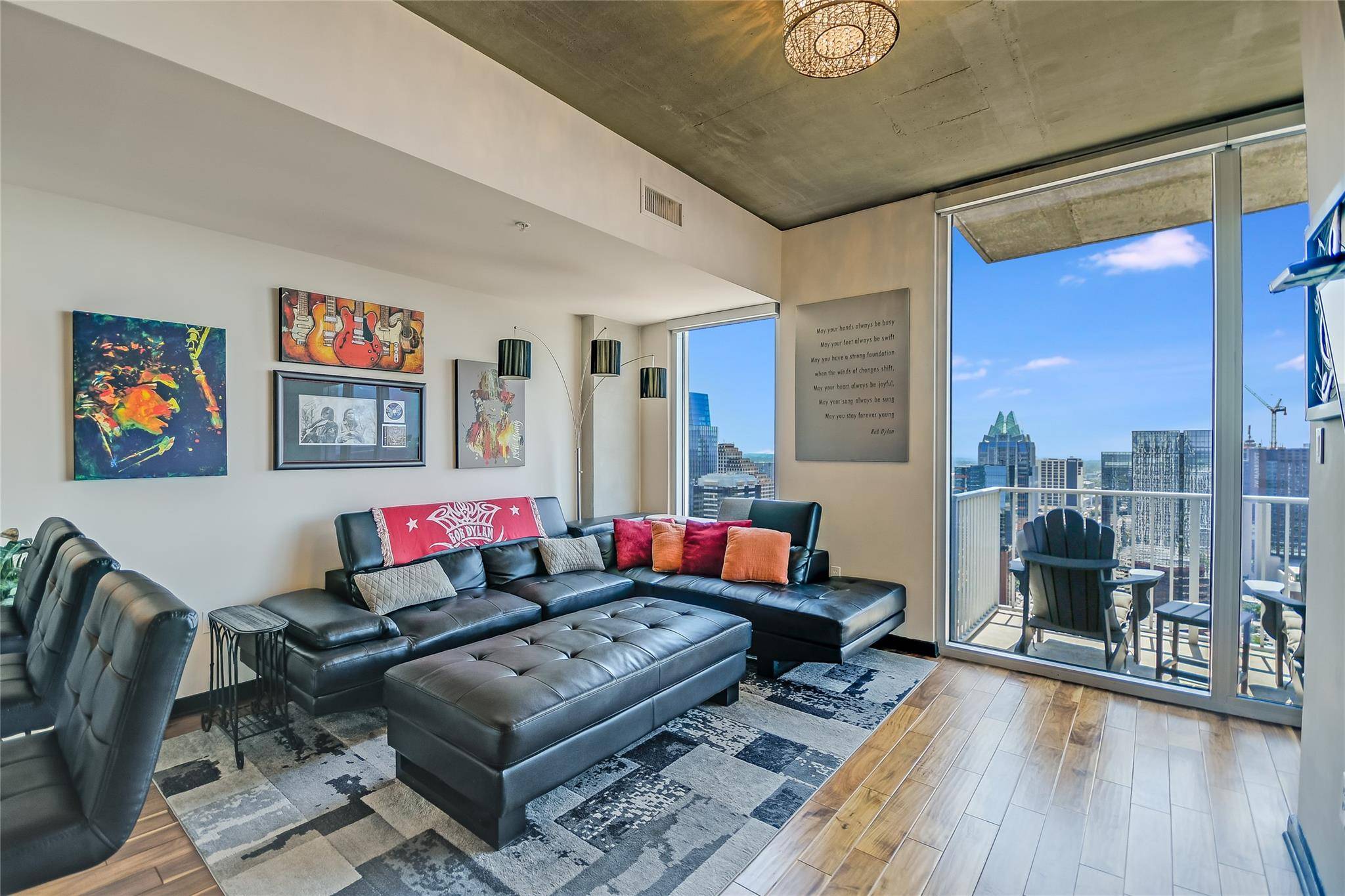 Austin, TX 78701,360 Nueces ST #3807