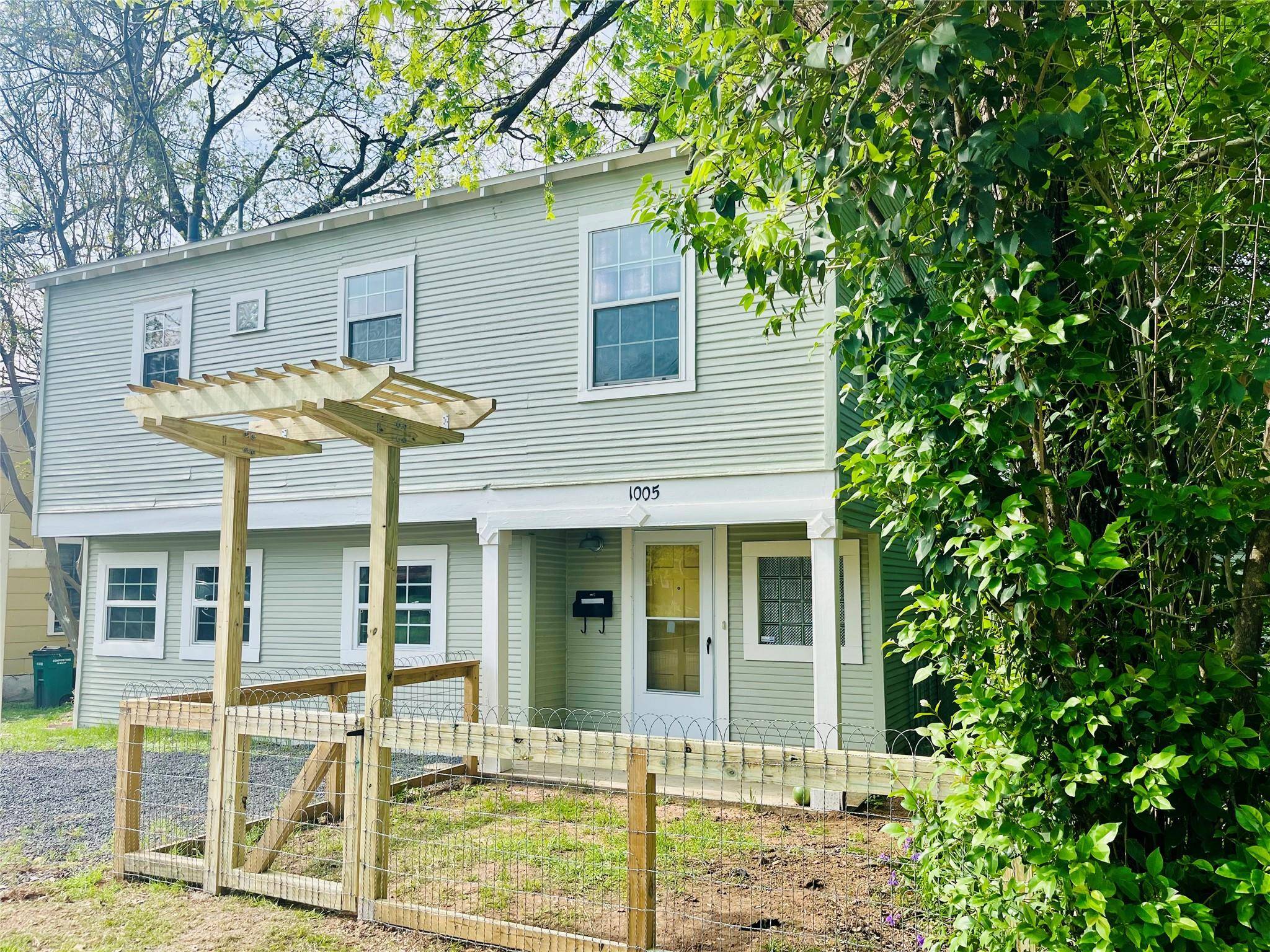 Austin, TX 78751,1005 Ellingson LN