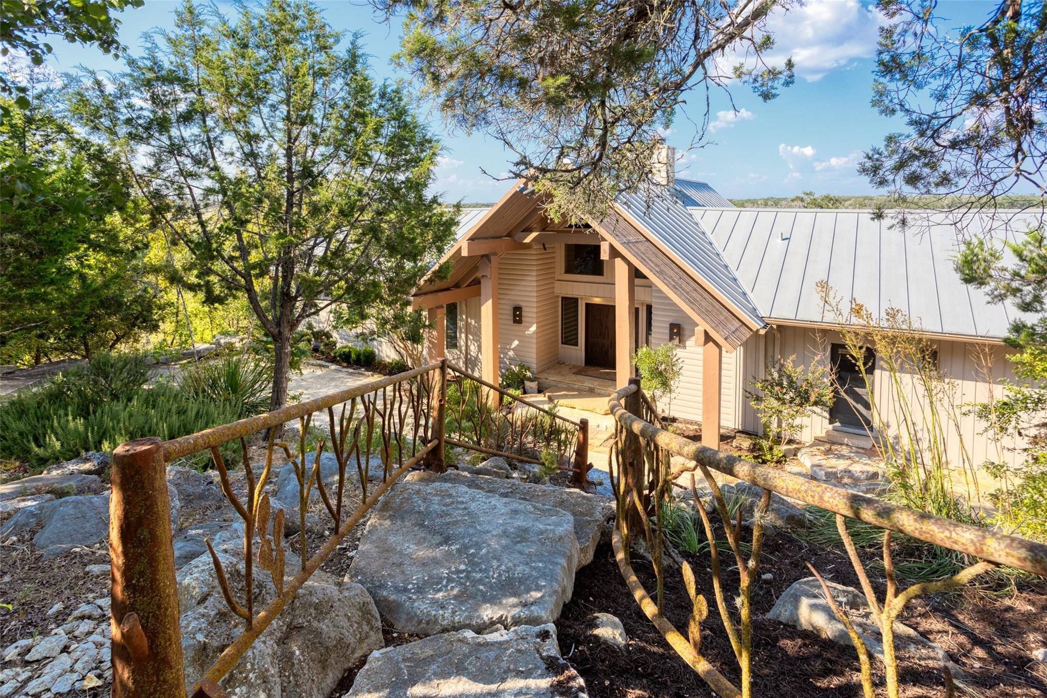 Harper, TX 78631,556 Cliff View Loop