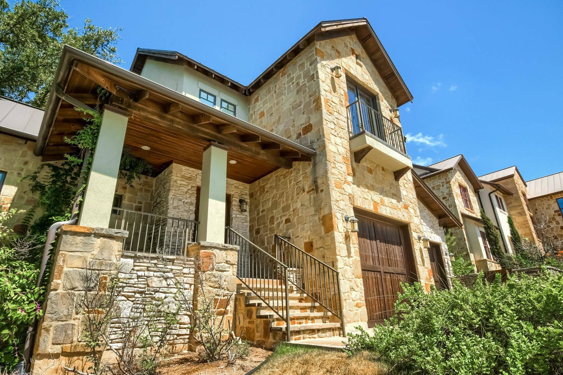 Austin, TX 78746,828 Stonewall Ridge LN