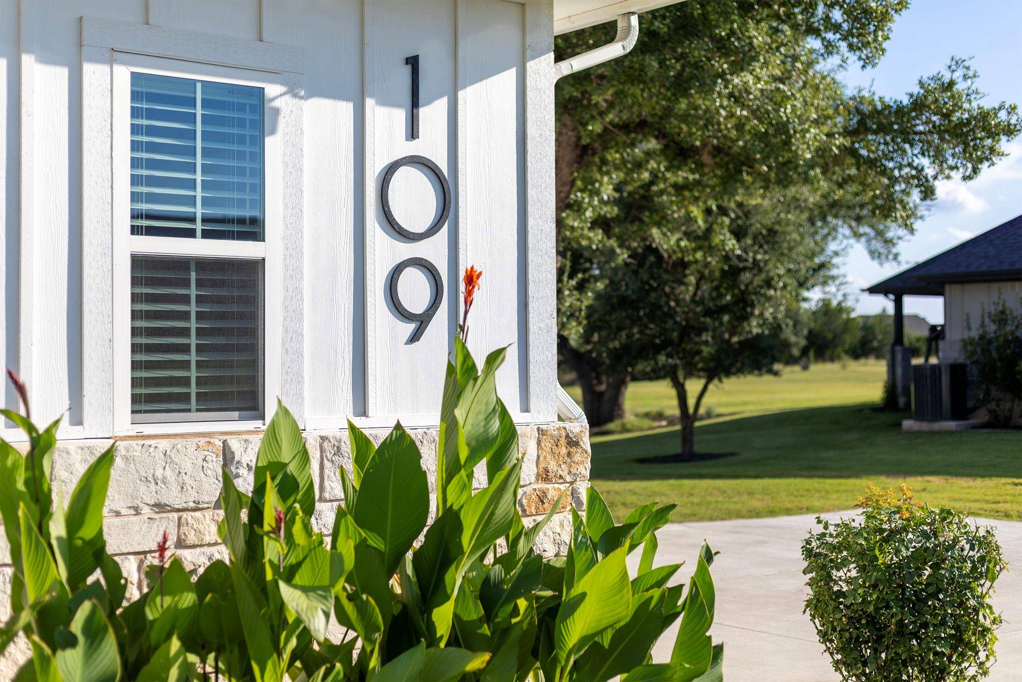 Liberty Hill, TX 78642,109 Tambra Lea LN