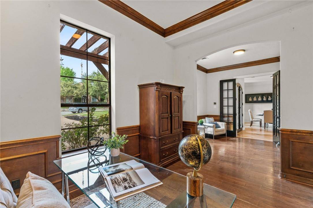 Austin, TX 78732,1905 Holiday Hills CV