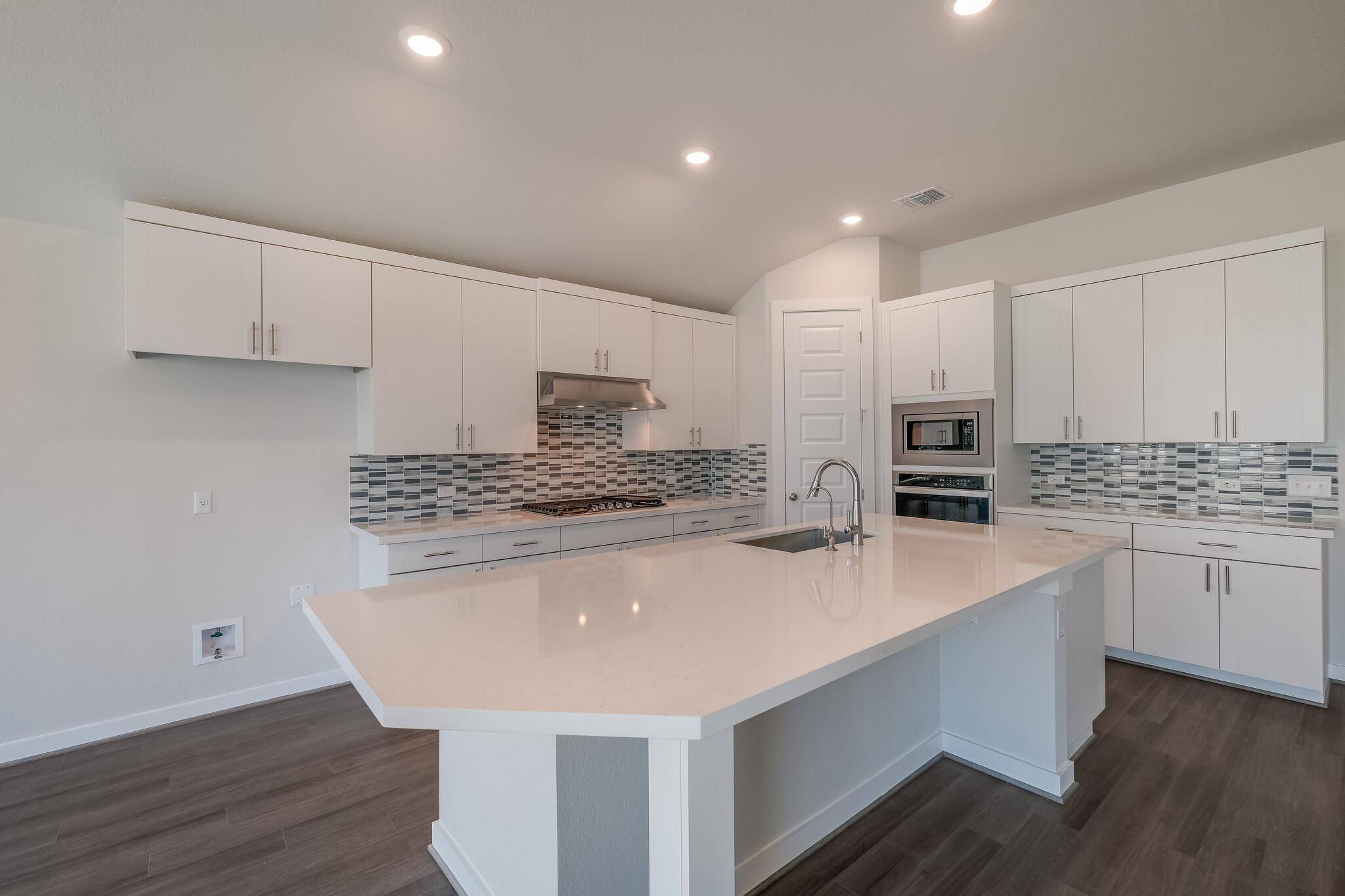 New Braunfels, TX 78132,2258 Hoja Ave