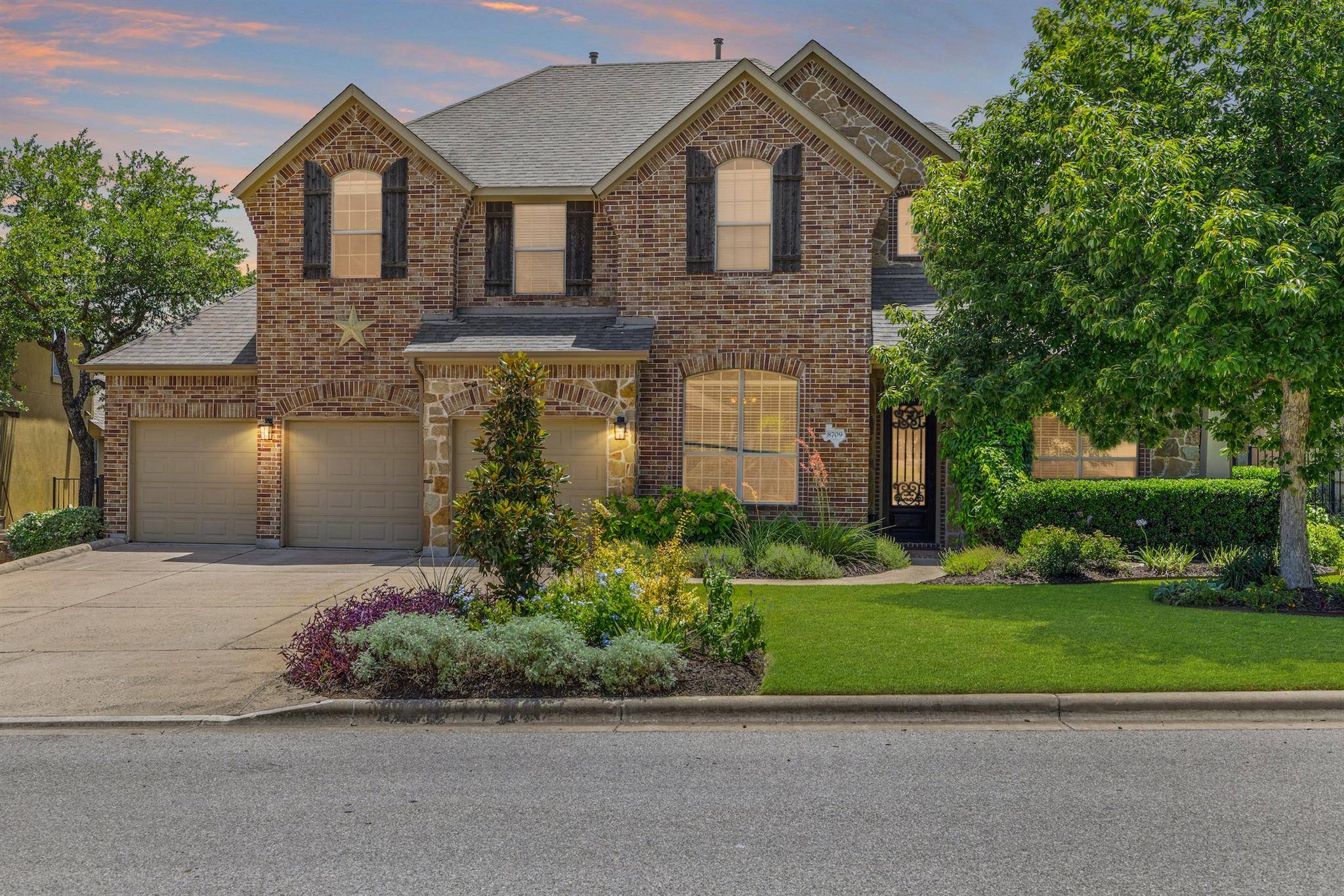 Austin, TX 78738,8709 Fescue LN