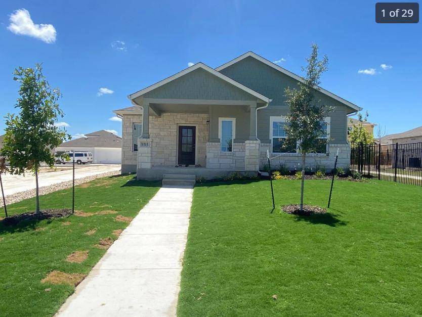 Austin, TX 78744,9315 Looksee LN