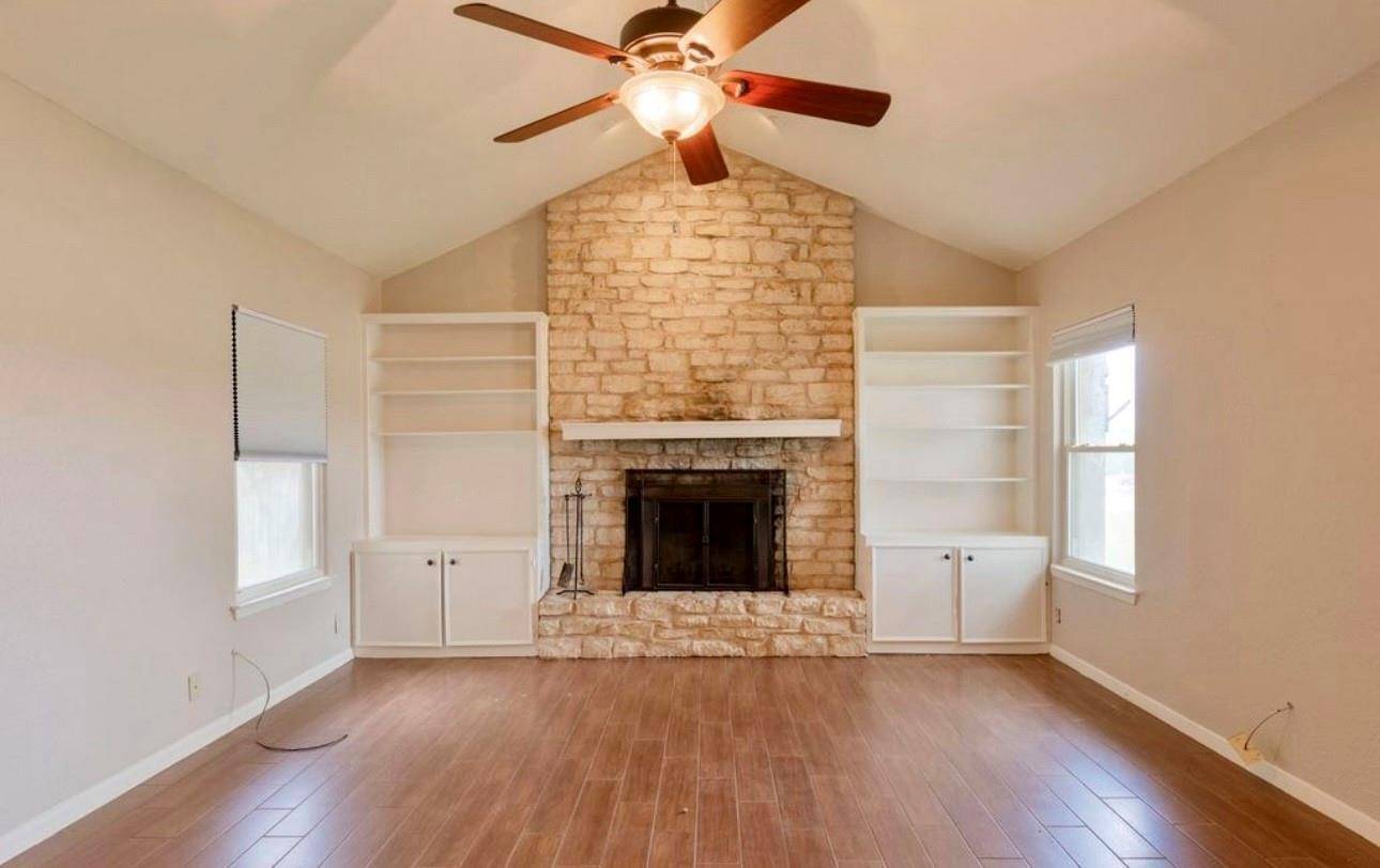 Round Rock, TX 78681,1004 Deepwood DR