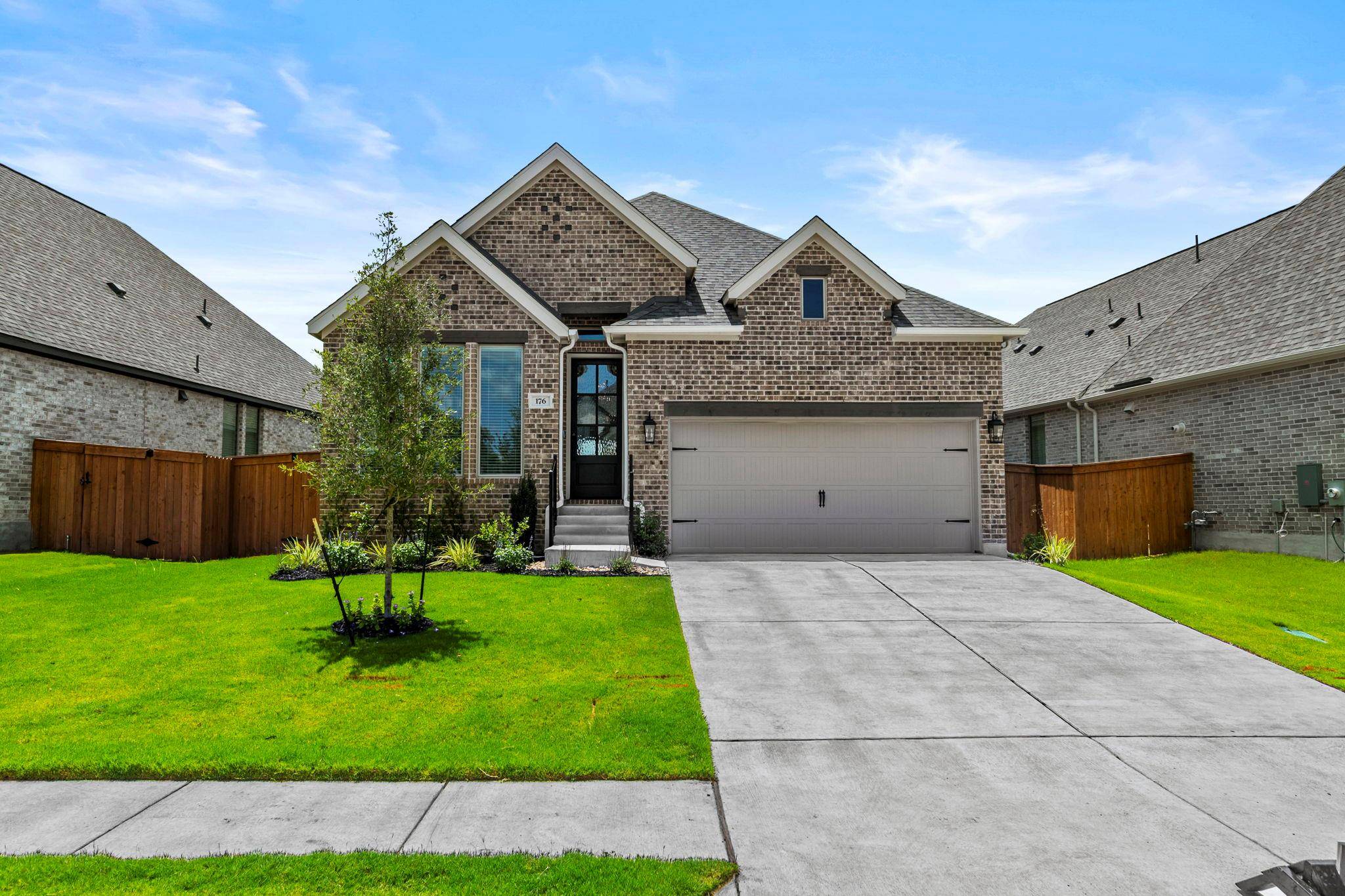 Bastrop, TX 78602,176 Plumbago LOOP