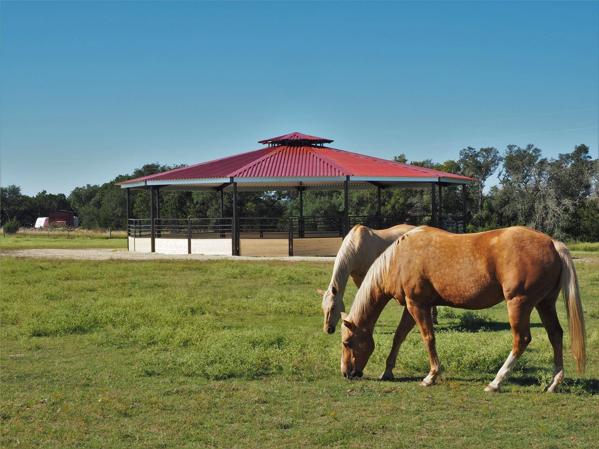 Liberty Hill, TX 78642,2055 COUNTY ROAD 284