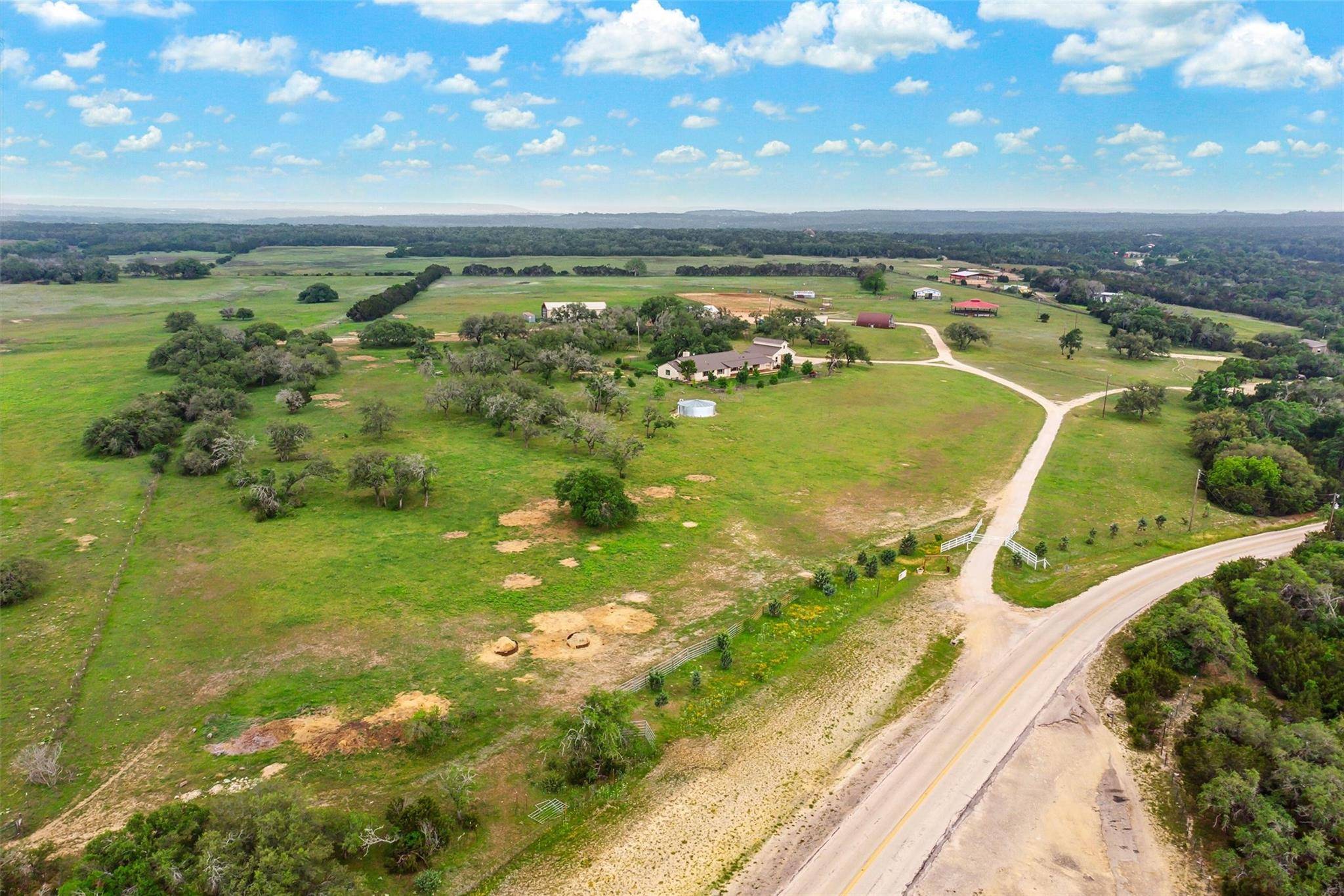 Liberty Hill, TX 78642,2055 COUNTY ROAD 284