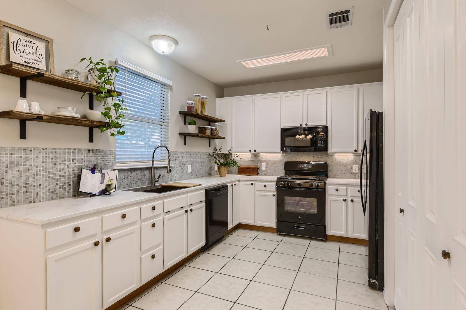 Austin, TX 78749,8300 Ganttcrest DR