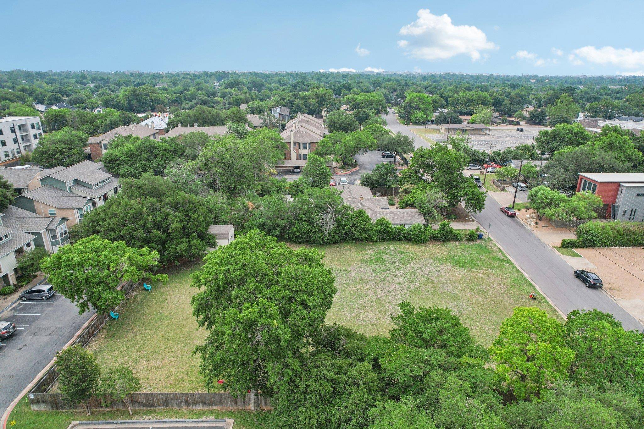 Austin, TX 78757,2012 Cullen Ave
